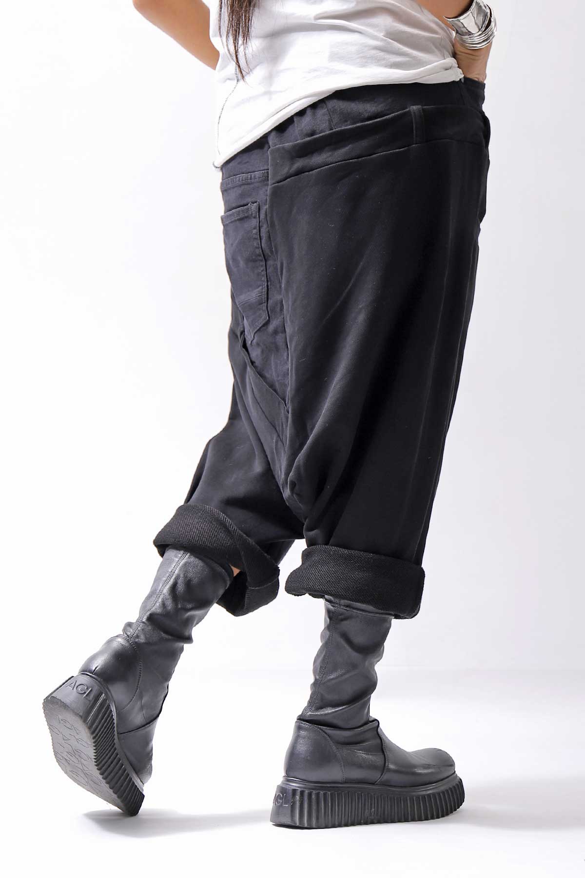 【studio b3】 UNSEX DENIM&amp;SWEAT BOX SARROUEL PANTS RBB1974_BLACK
