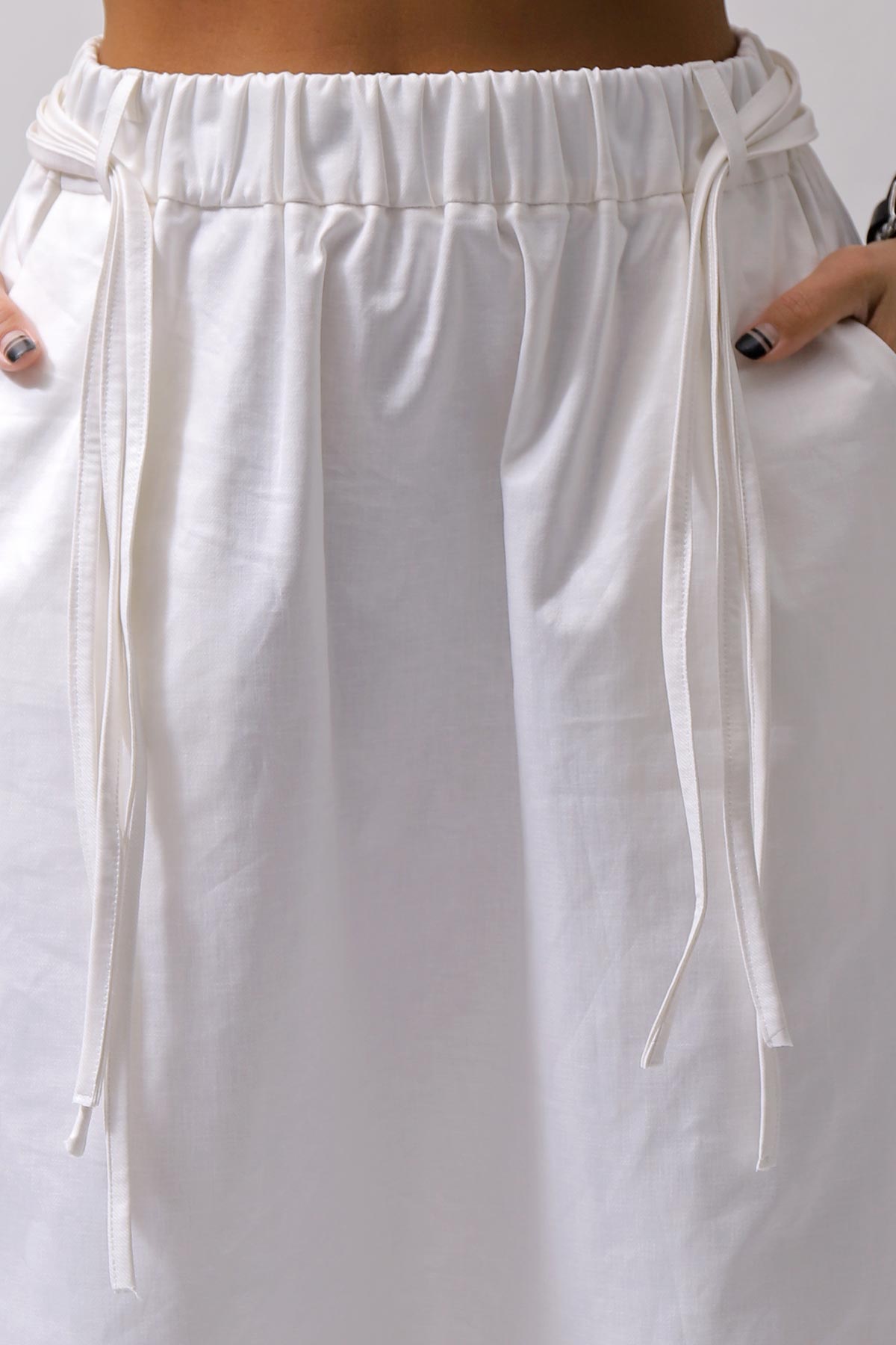 【studio b3】 UNSEX COATED LINEN＆BAMBOO BOX SARROUEL PANTS NB2123_WHITE
