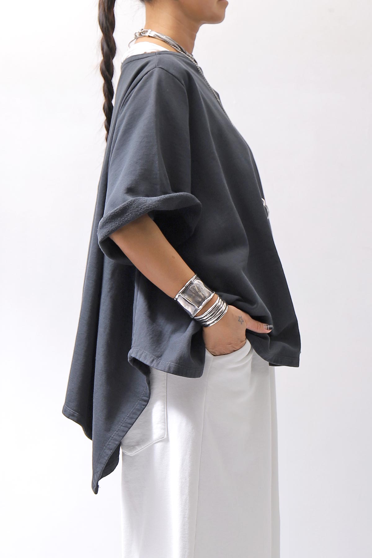 【NOSTRASANTISSIMA】 ASYMMETRY SWEAT COTTON WIDE TOPS FM139_BLACK