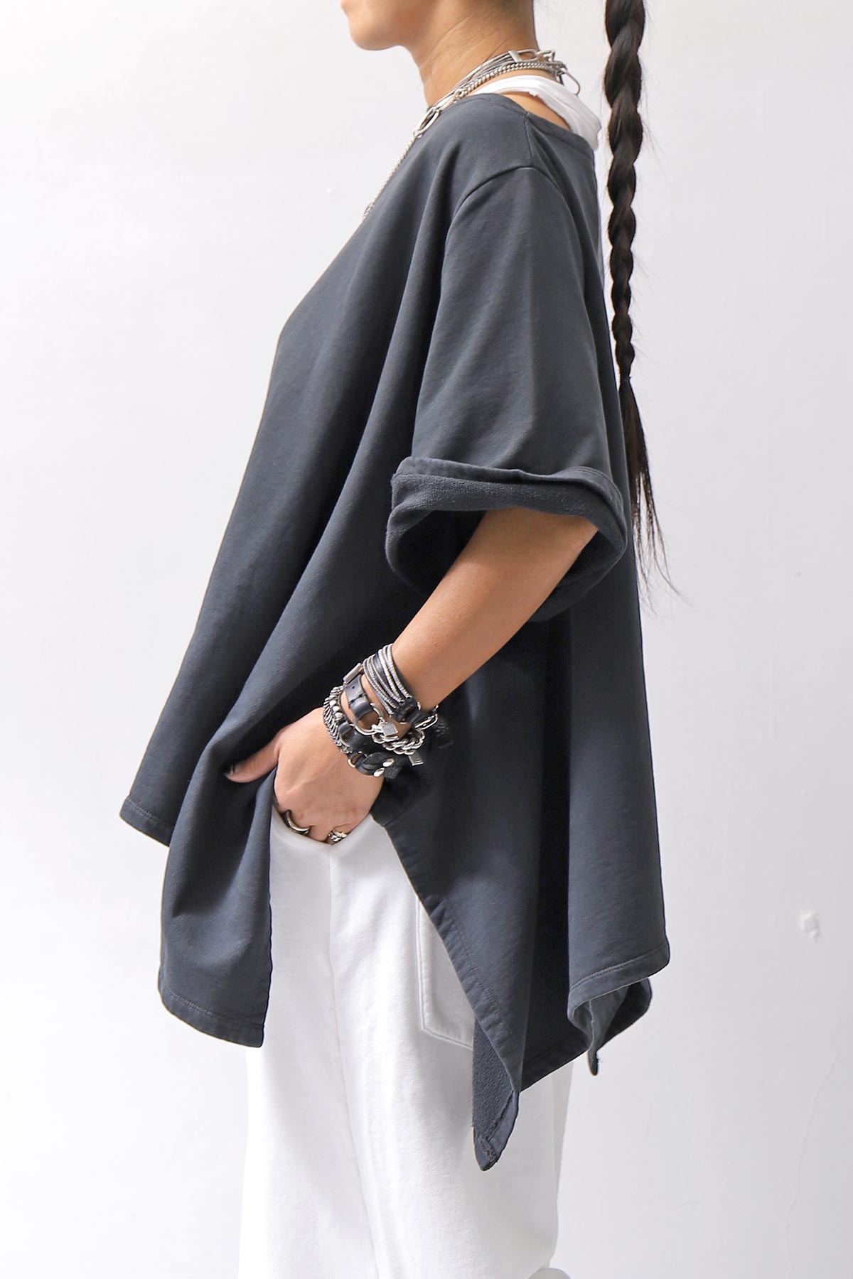 【NOSTRASANTISSIMA】 ASYMMETRY SWEAT COTTON WIDE TOPS FM139_BLACK