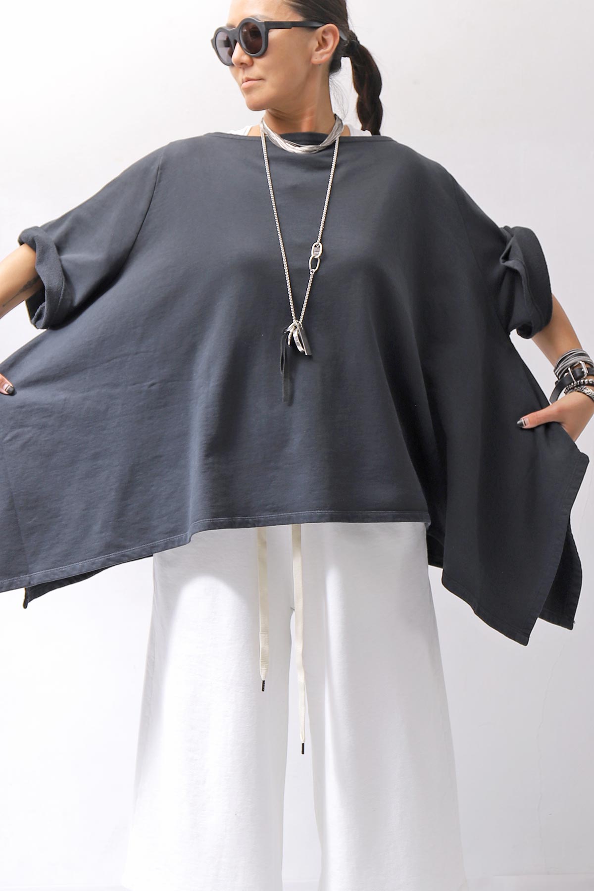 【NOSTRASANTISSIMA】 ASYMMETRY SWEAT COTTON WIDE TOPS FM139_BLACK