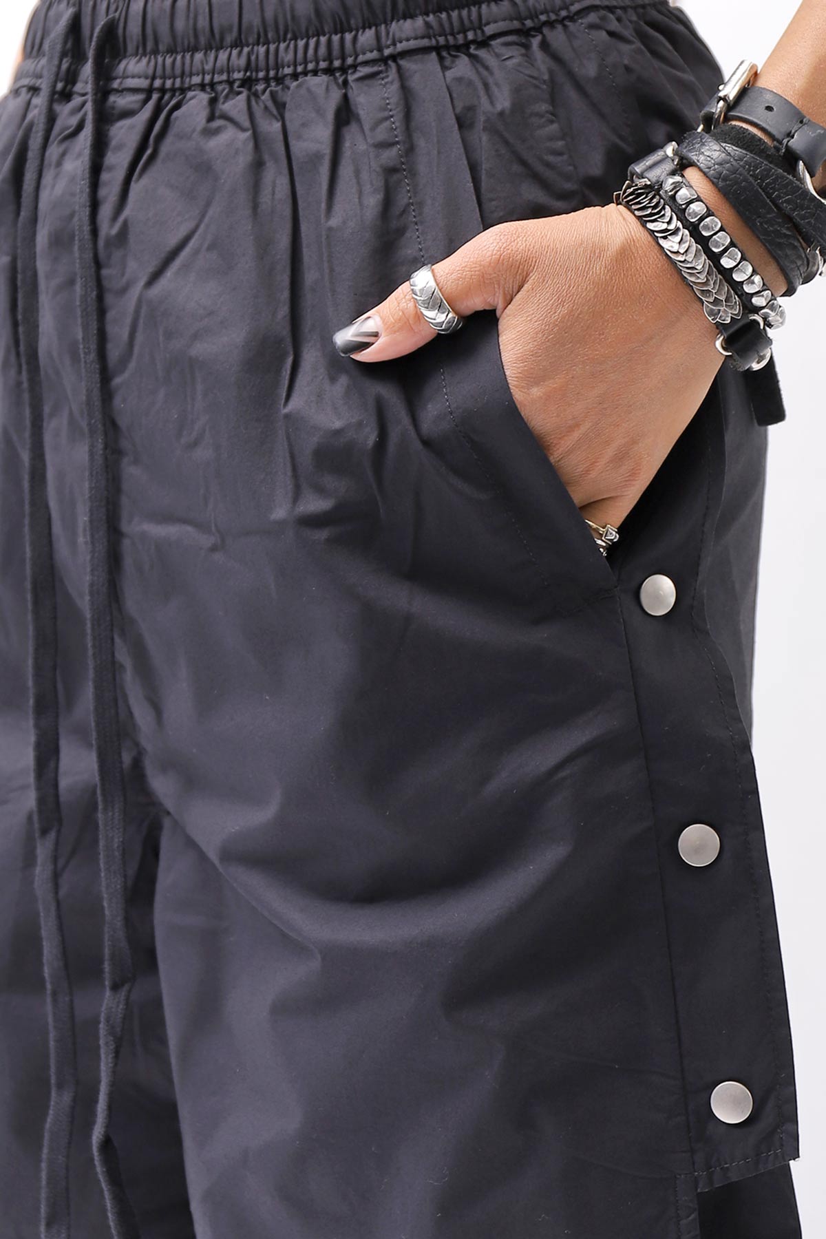 【thom/krom】 UNISEX STRETCH COTTON HALF PANTS MP33_BLACK