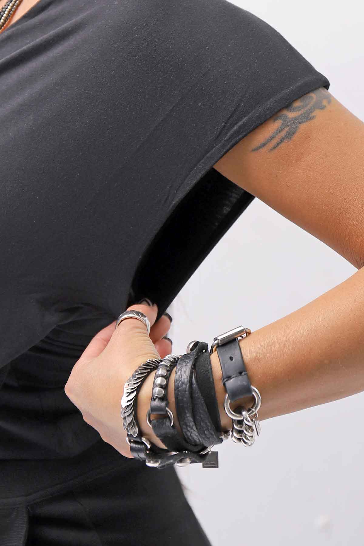 【thom/krom】 FRONT CROSS MODAL &amp; SILK STRETCH TOP WTS606_BLACK