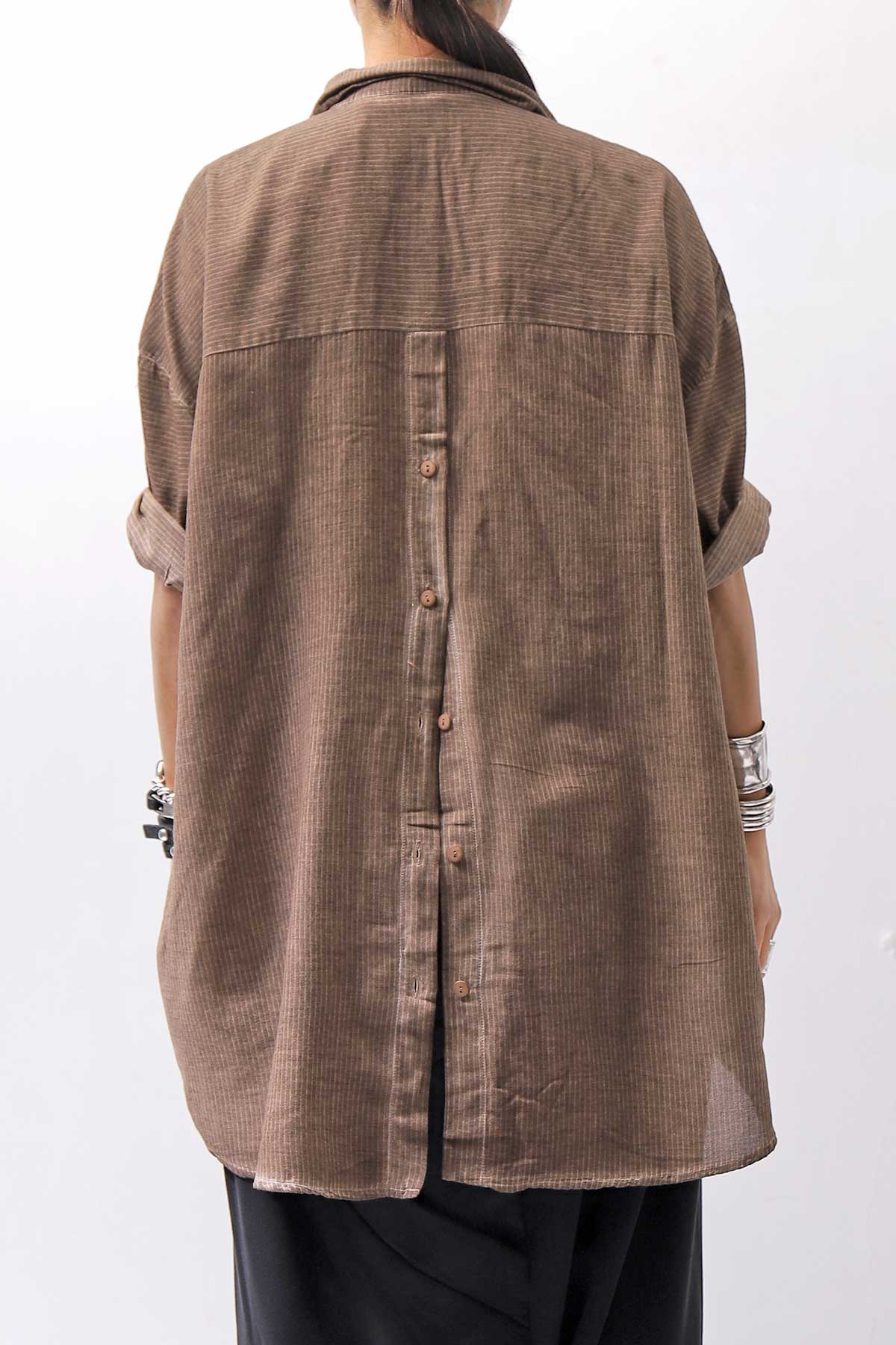【studio b3】 OVERSIZED BACK BUTTON SHIRT TOP NB2070_COPPER OLD DYE