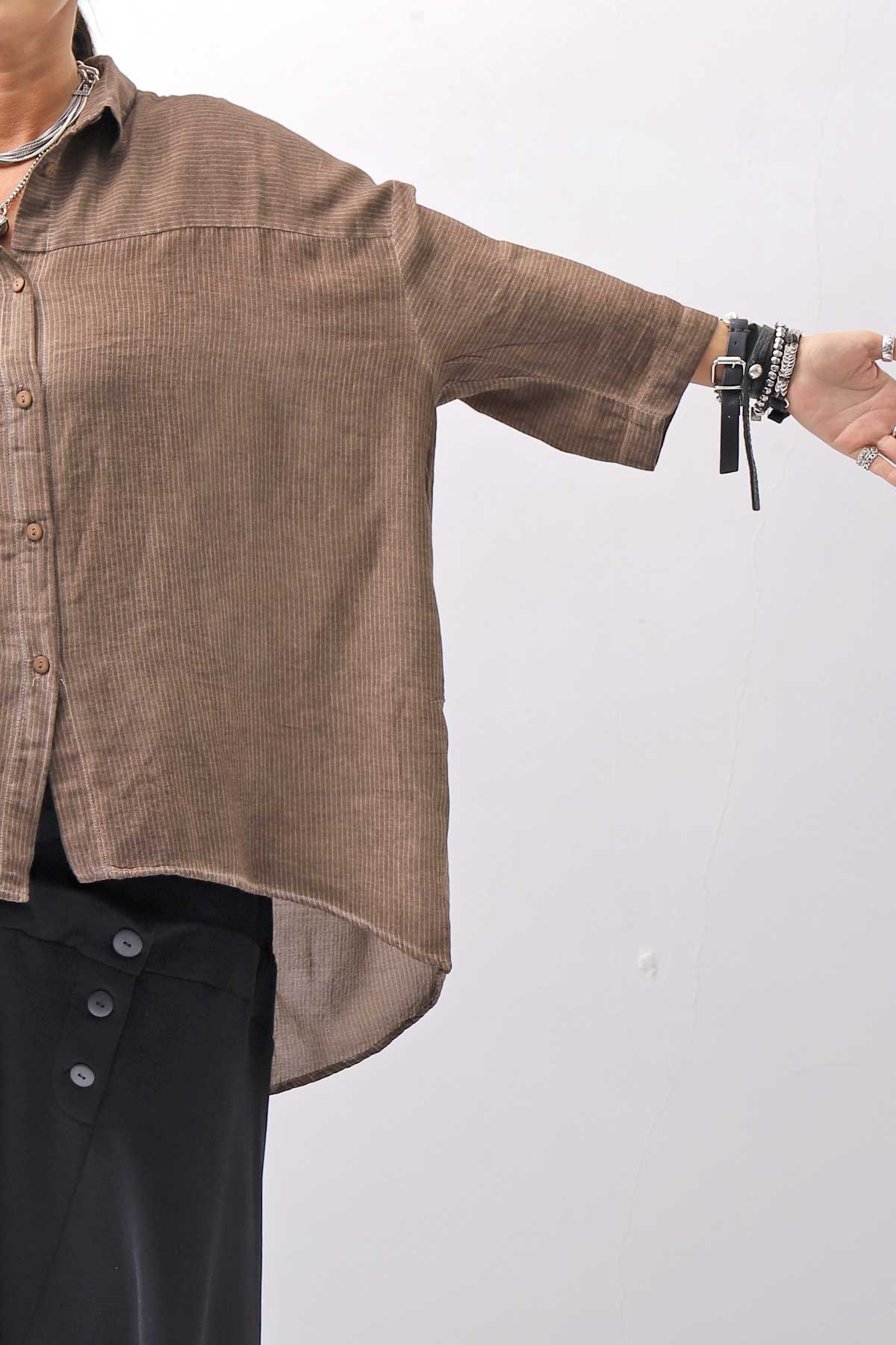 【studio b3】 OVERSIZED BACK BUTTON SHIRT TOP NB2070_COPPER OLD DYE