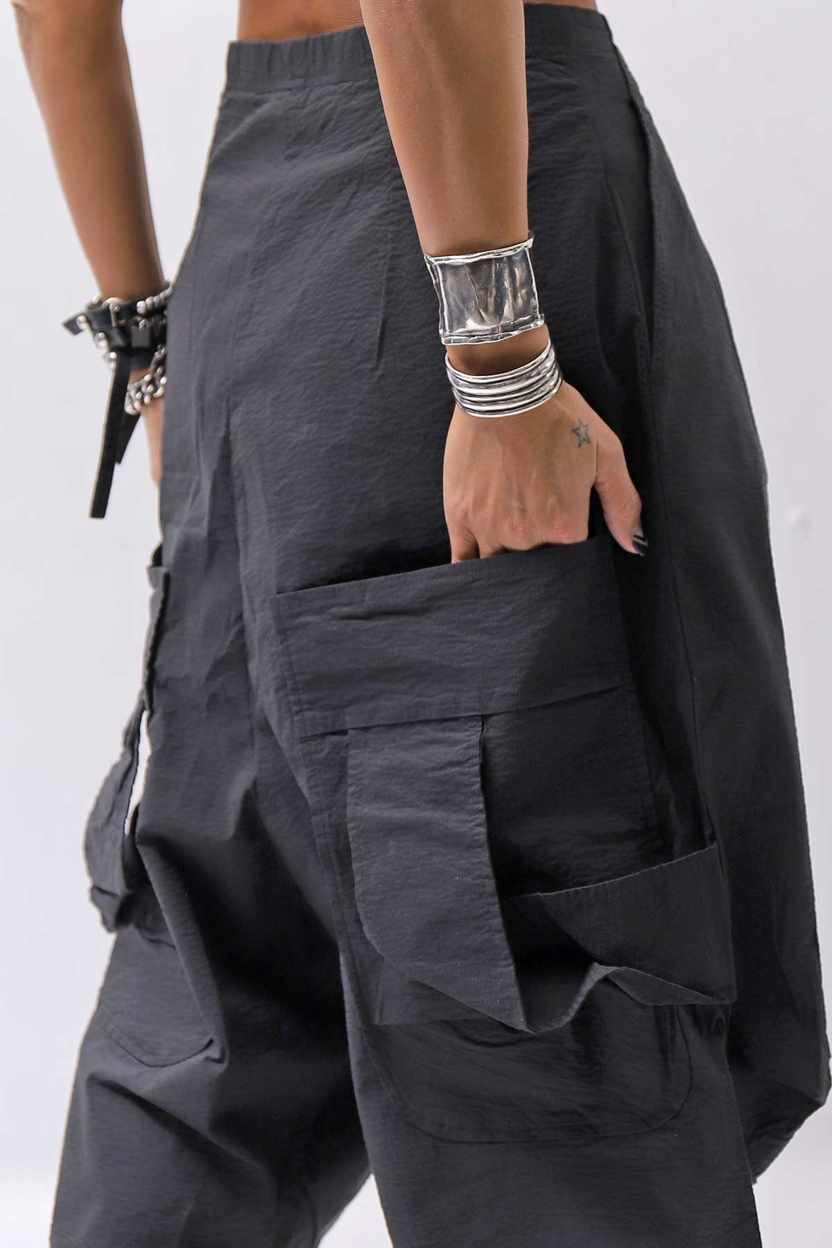【RUNDHOLZ】 UNISEX STRETCH BIG POCKETS WIDE PANTS _BLACK