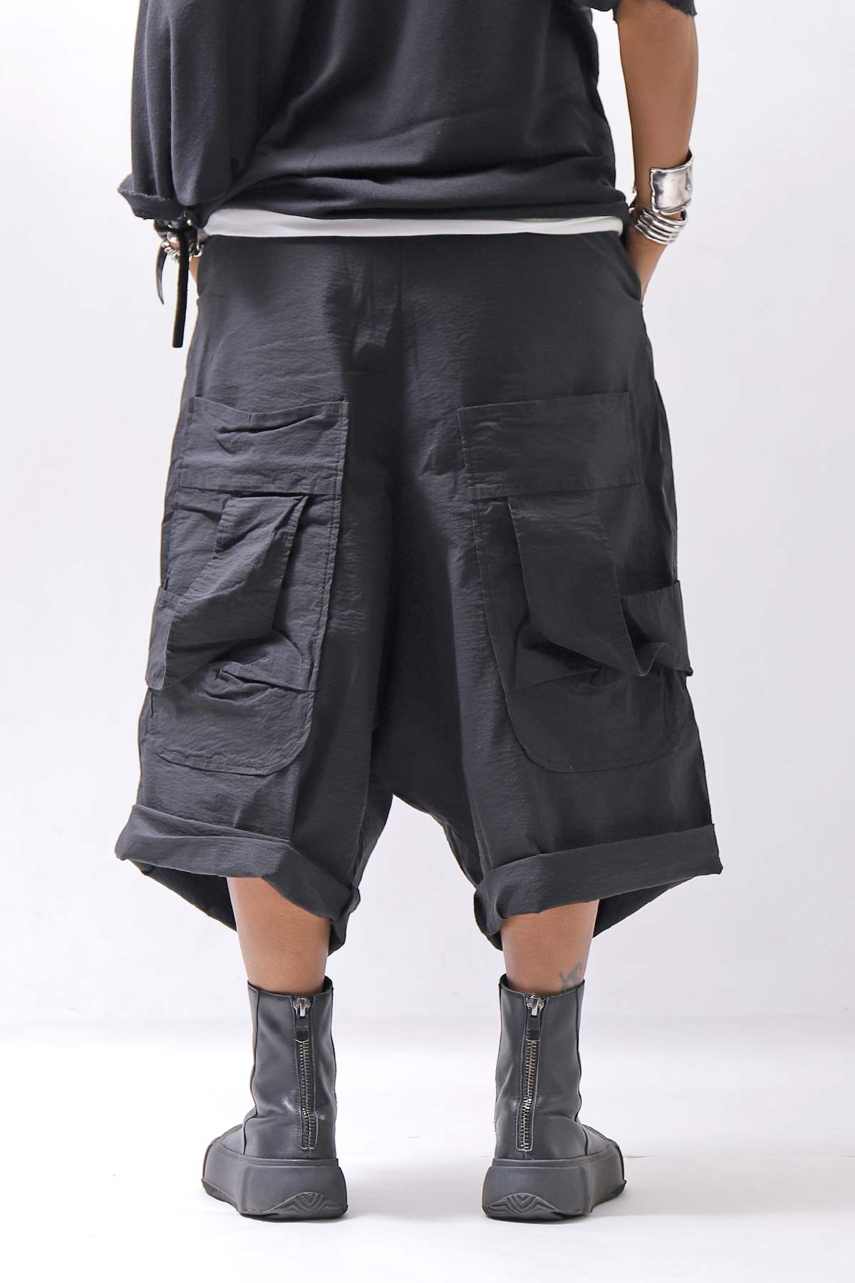 【RUNDHOLZ】 UNISEX STRETCH BIG POCKETS WIDE PANTS _BLACK