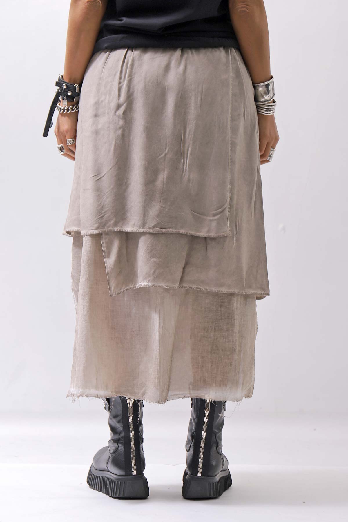 【studio b3】 ASYMMETRY LAYERED SKIRT MLB950_SAND OLD DYE