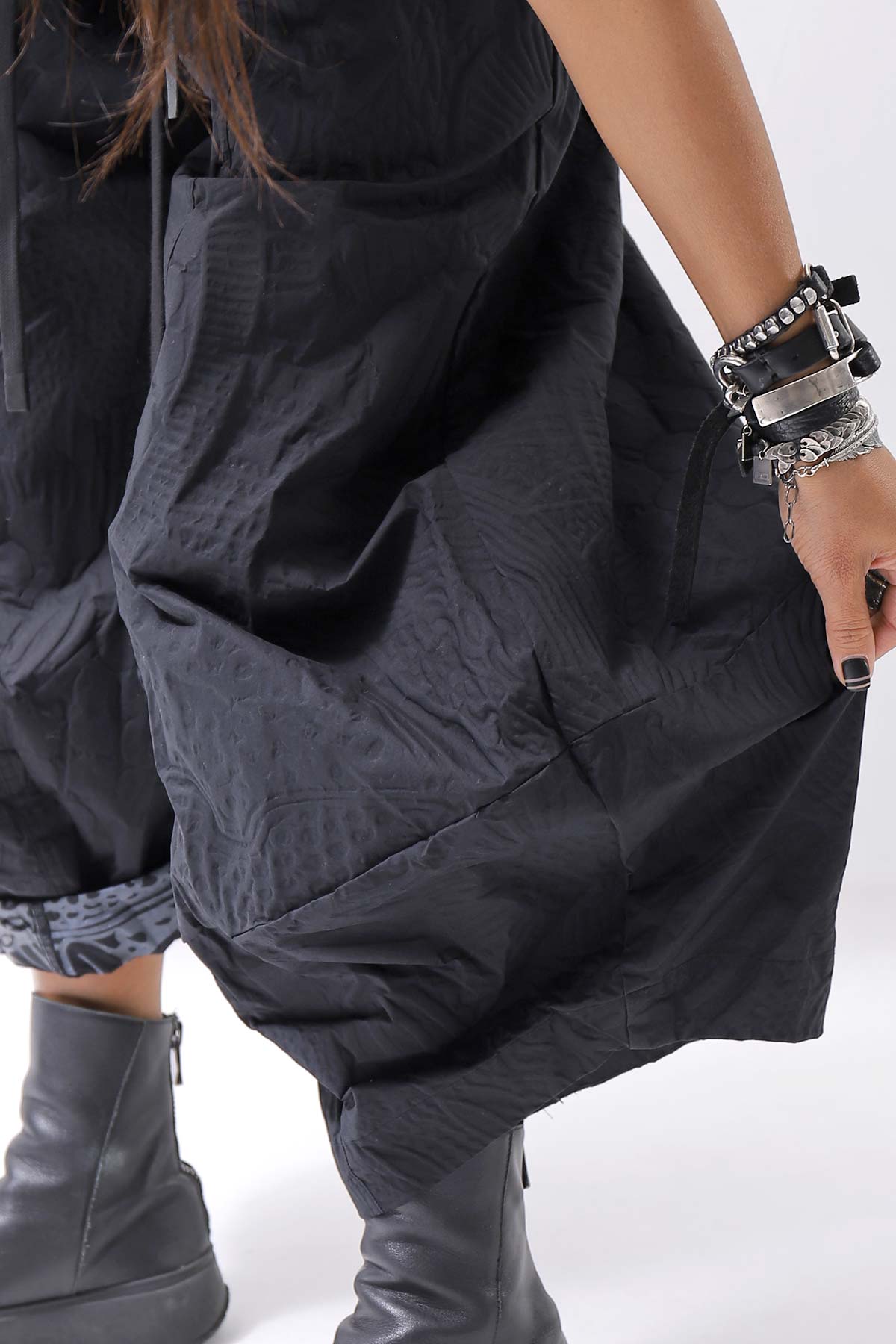 【RUNDHOLZ】 UNISEX COTTON EMBOSS PRINT EASY PANTS _BLACK POPLIN PRINT