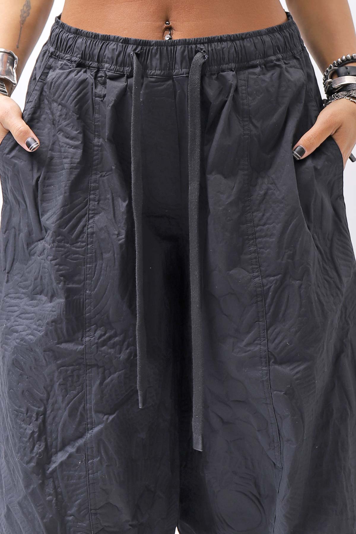 【RUNDHOLZ】 UNISEX COTTON EMBOSS PRINT EASY PANTS _BLACK POPLIN PRINT