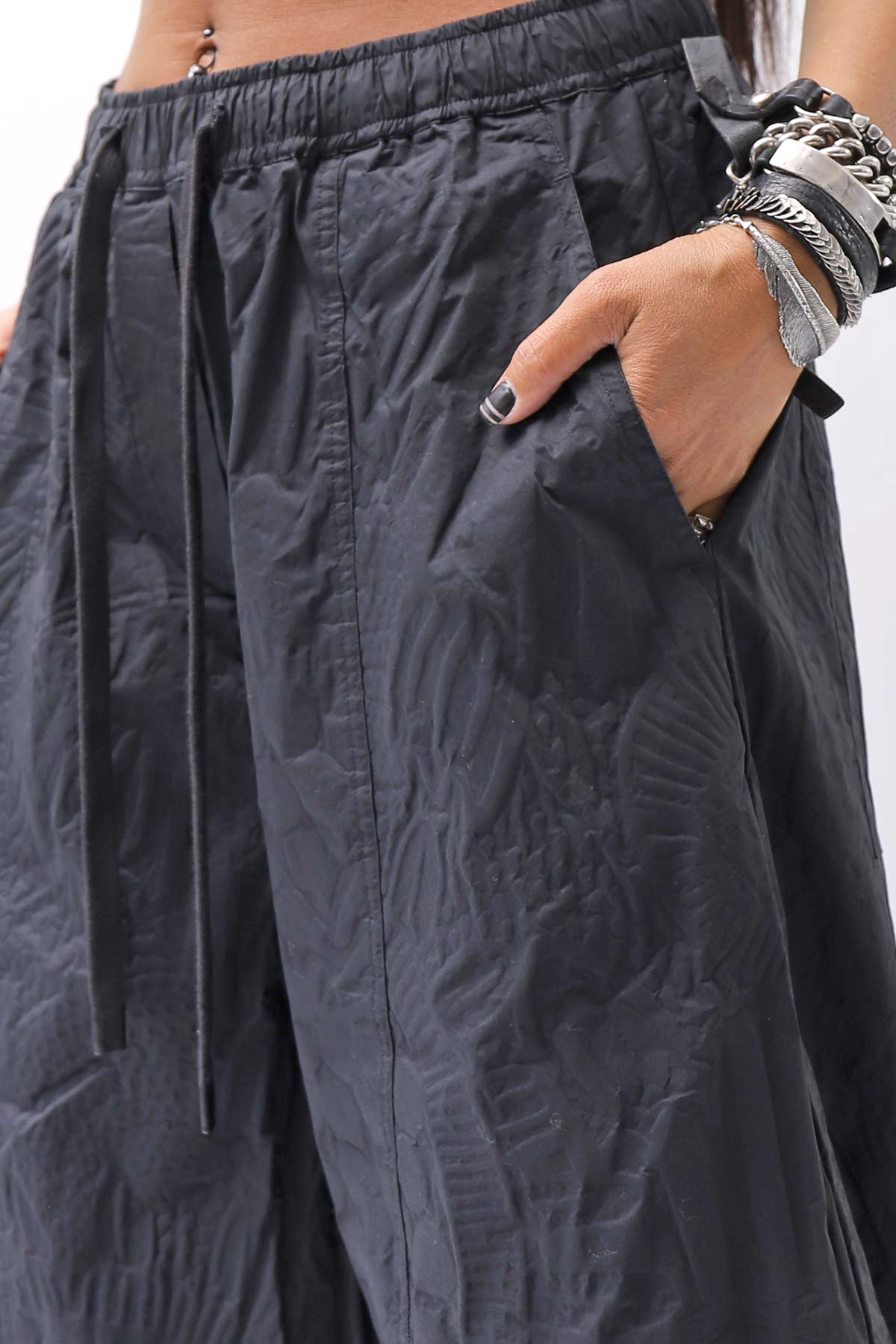 【RUNDHOLZ】 UNISEX COTTON EMBOSS PRINT EASY PANTS _BLACK POPLIN PRINT