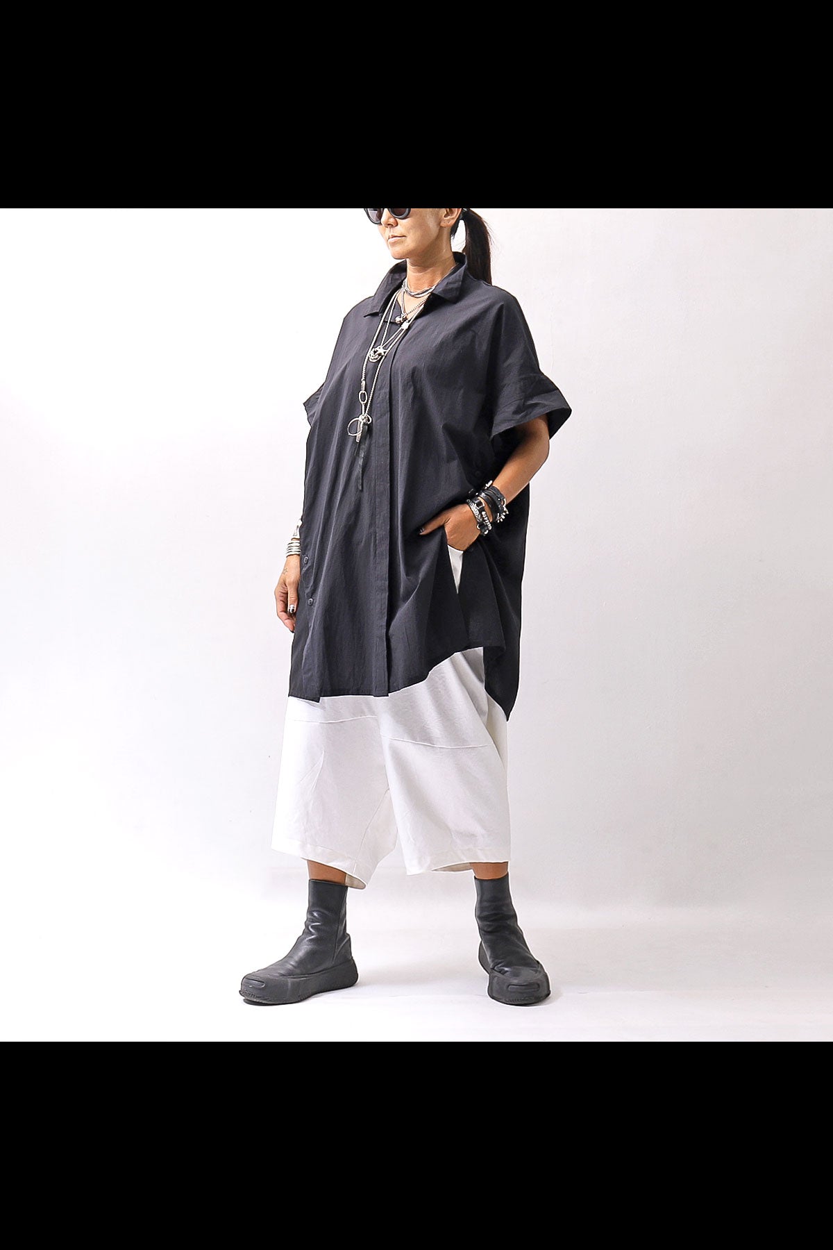 【studio b3】 SIDE SLIT BUTTON HALF SLEEVE SHIRT NB2078_BLACK