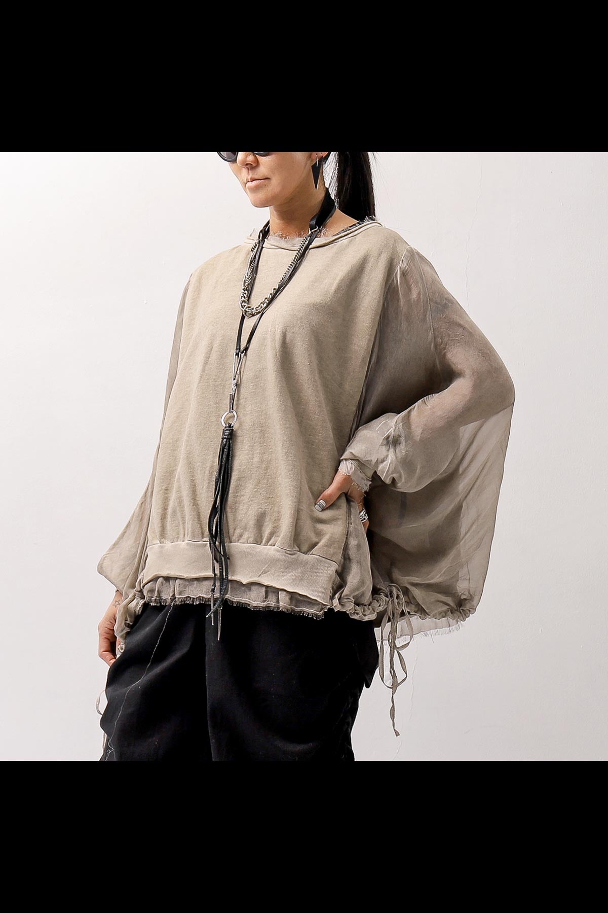 COTTON SWEAT & SILK CHIFFON SLEEVE TOP
