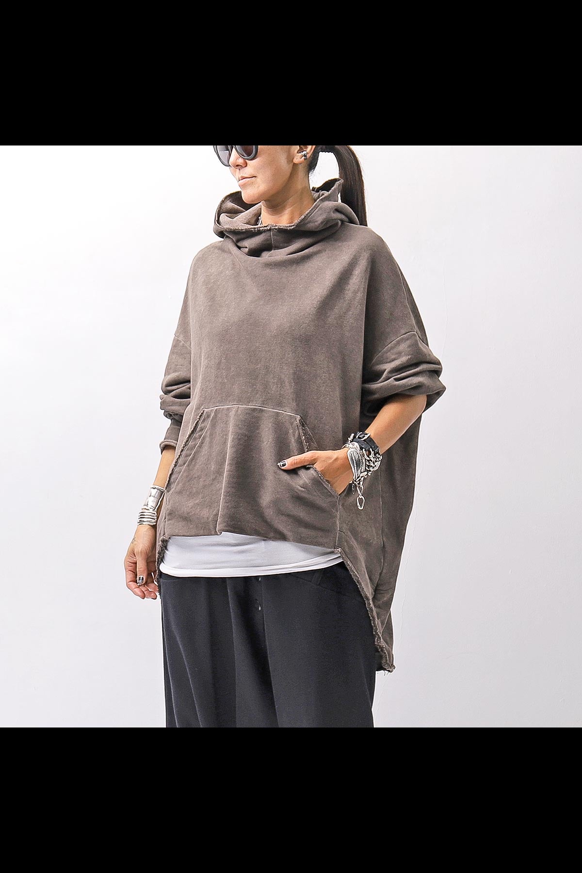 【studio b3】 UNISEX OVERSIZED COTTON SWEAT HOODIE SHB2161_TRUFFLE OLD DYE