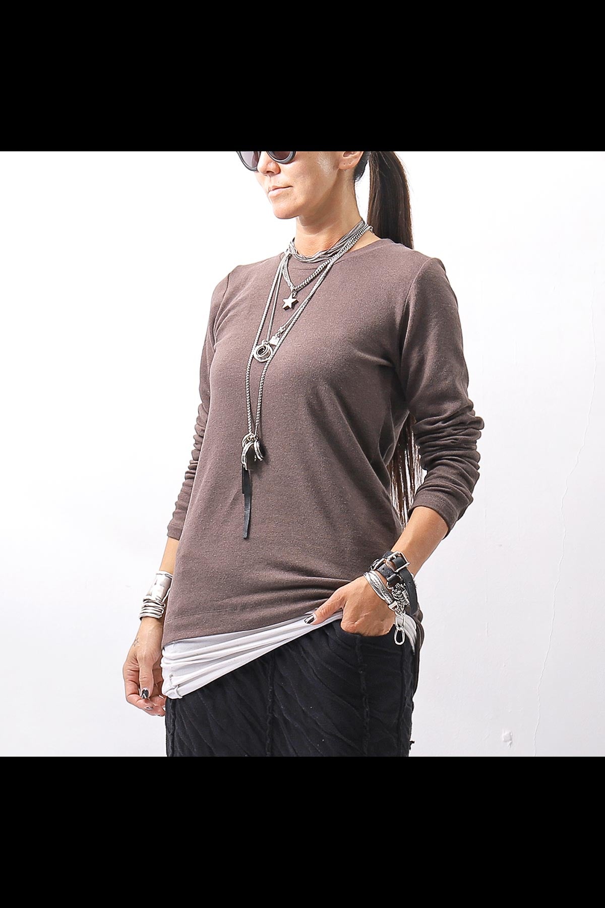【studio b3】 UNISEX COTTON KNIT ASYMMETRIC HEM TOP SHB2235_TRUFFLE