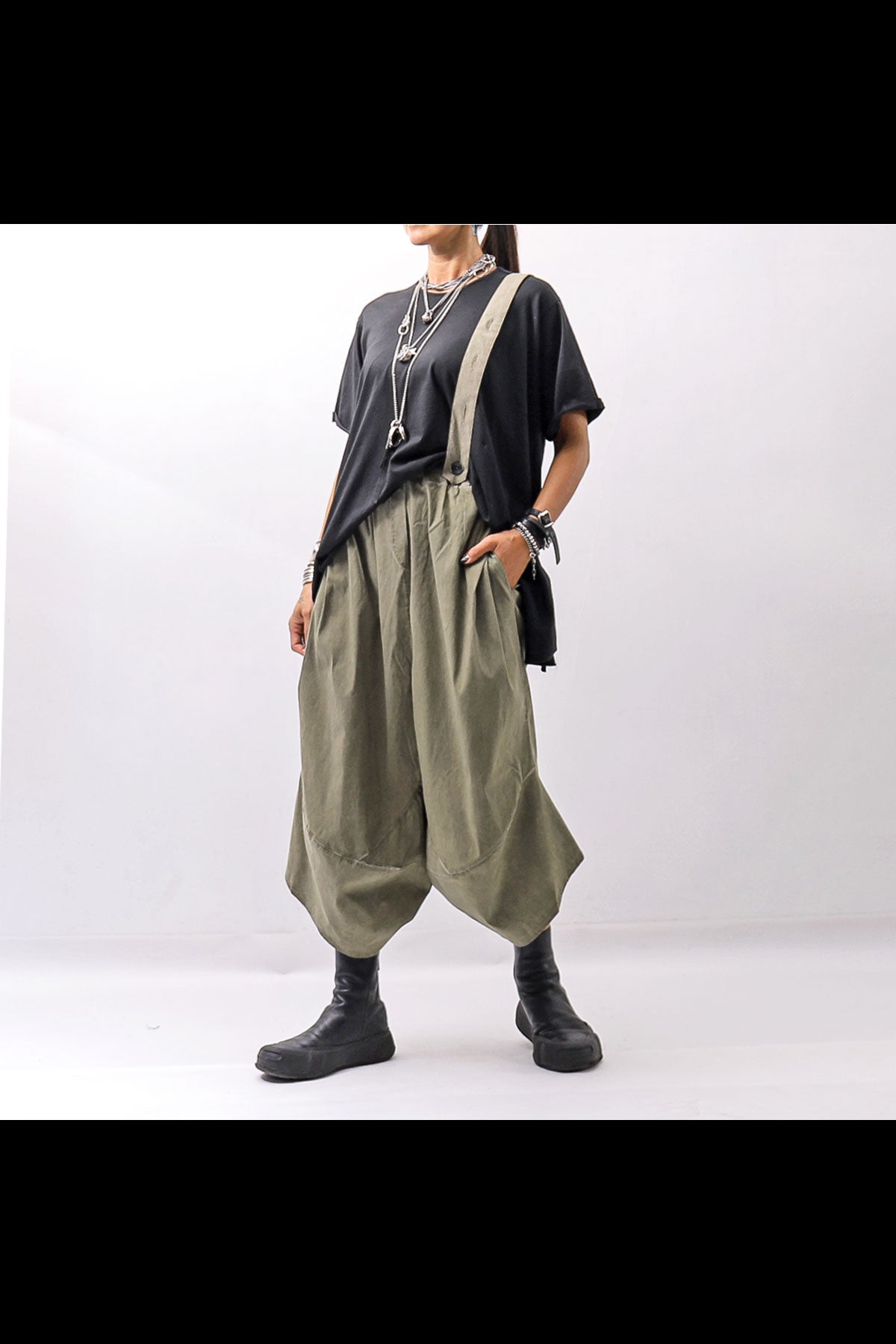 【Primordial is Primitive】 UNISEX ASYMMETRY COTTON PANTS 722AL_MILITARY