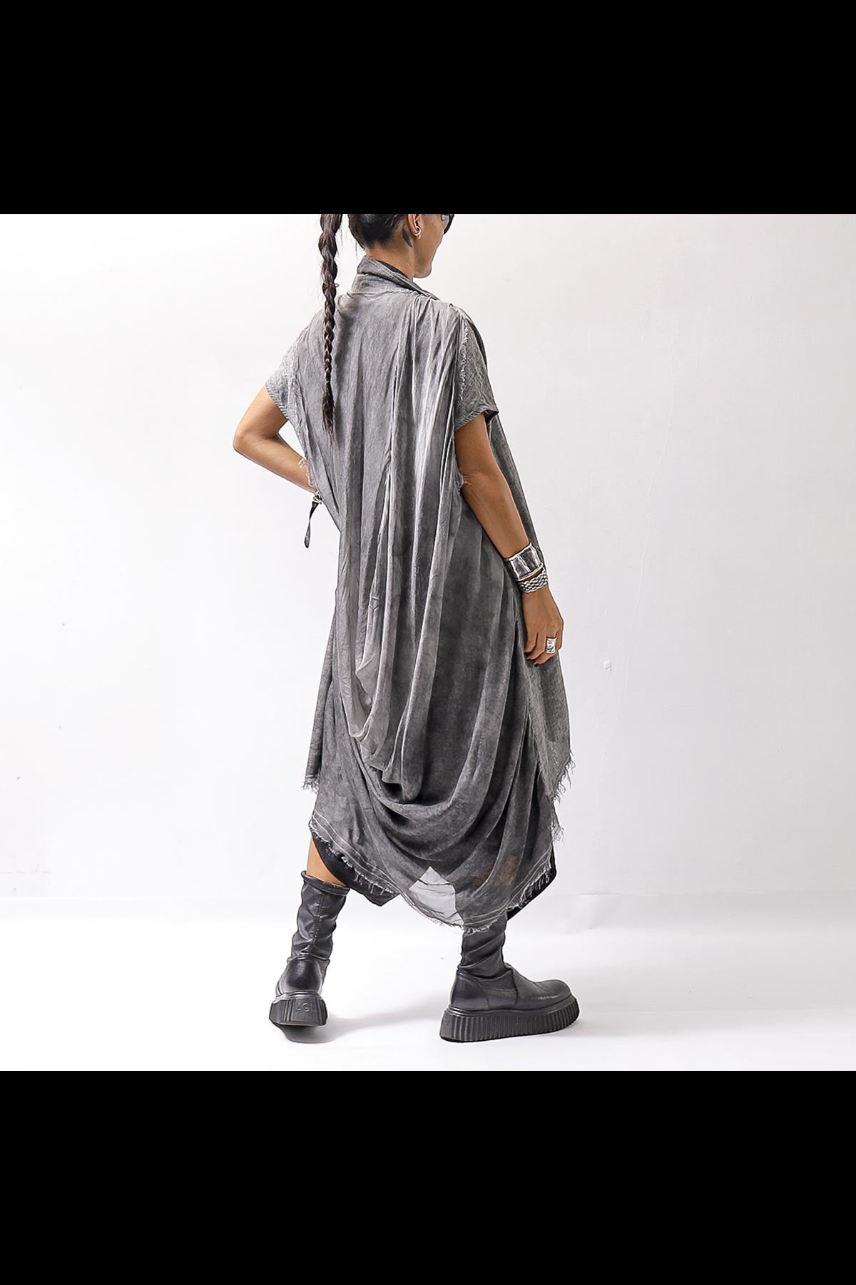 TOPS – QUADRATO Boutique