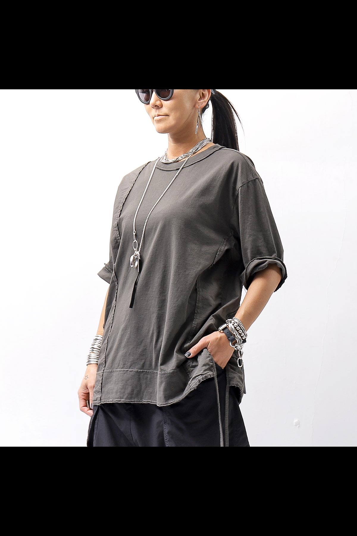 Andrea Ya'aqov – QUADRATO Boutique