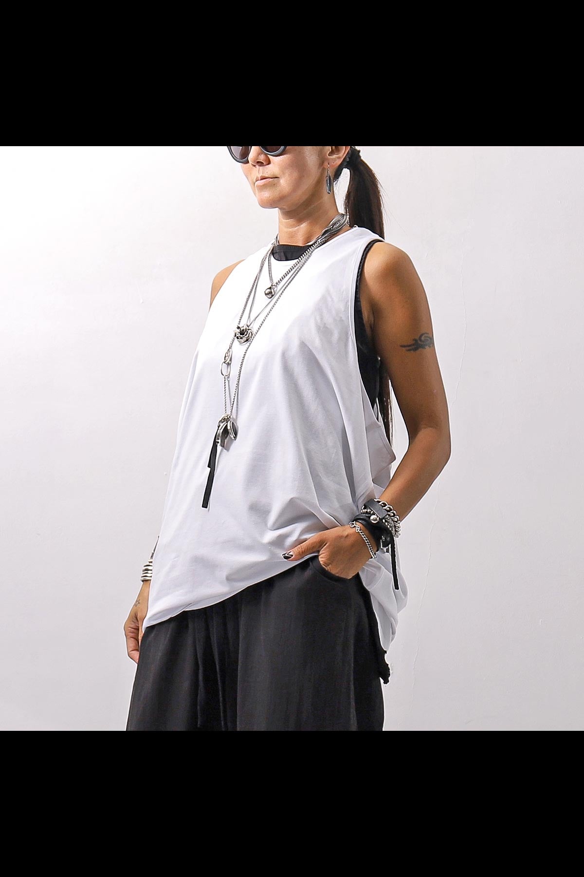 【NOSTRASANTISSIMA】 STRETCH COTTON BACK OPEN TANK TOP C150_WHITE