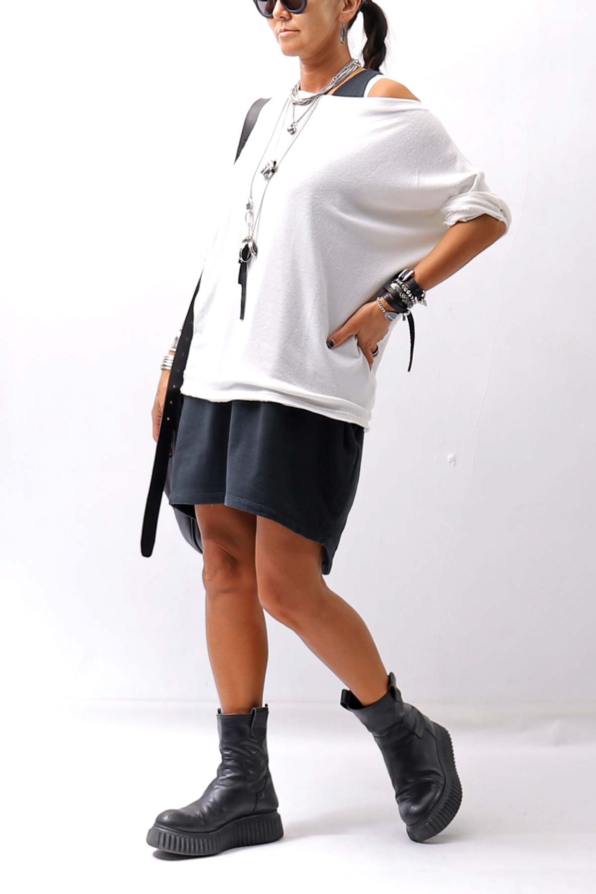 【NOSTRASANTISSIMA】 OPEN BACK LIGHT SWEAT COVER LONG TANK TOP M142_BLACK
