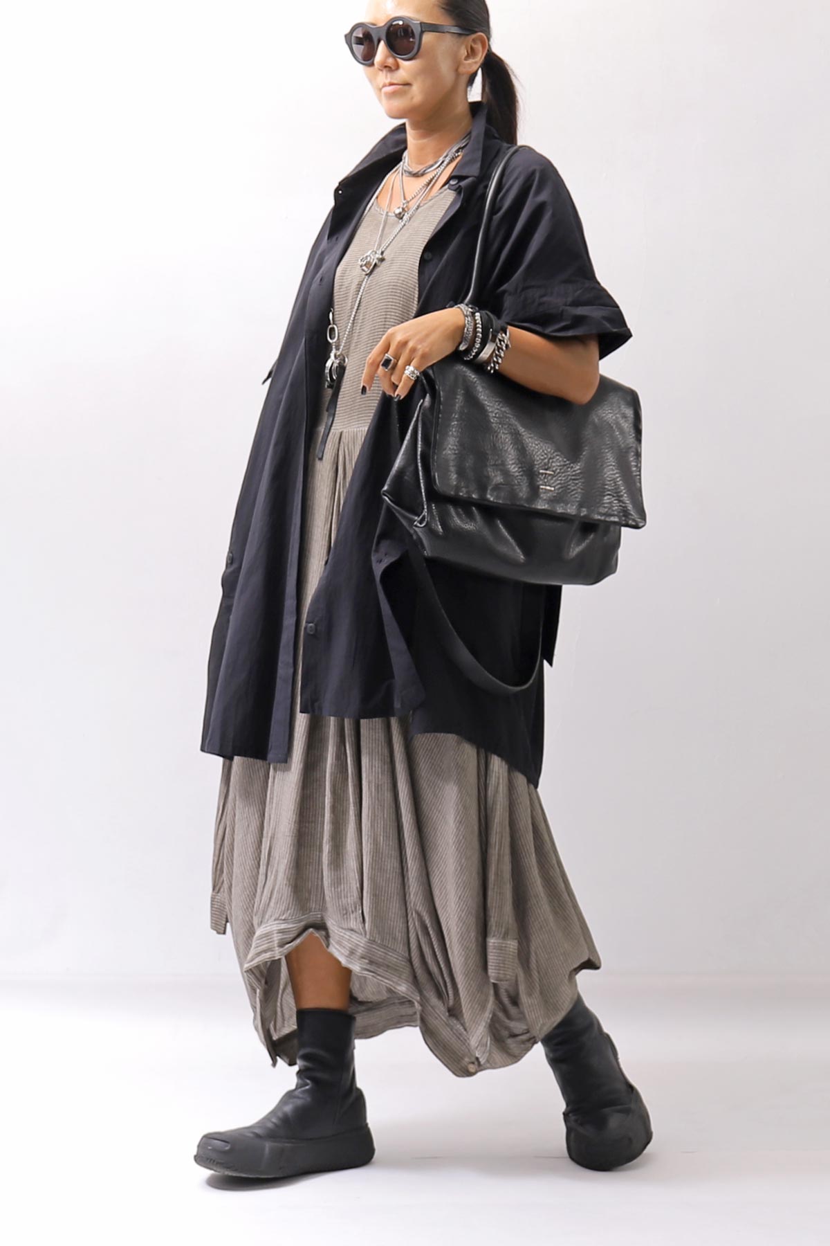 【studio b3】 SIDE SLIT BUTTON HALF SLEEVE SHIRT NB2078_BLACK