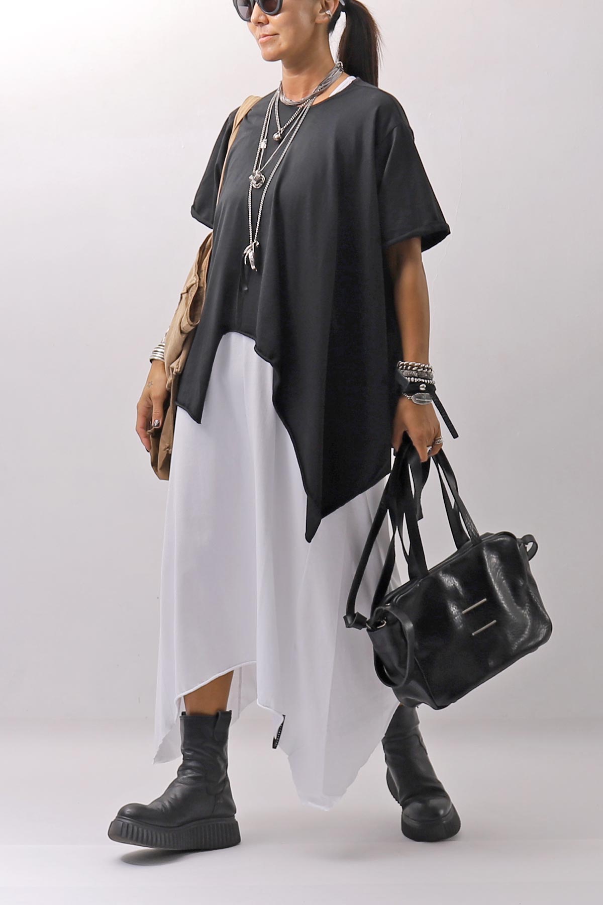 【Primordial is Primitive】 ASYMMETRY COTTON TEE 253RO_BLACK