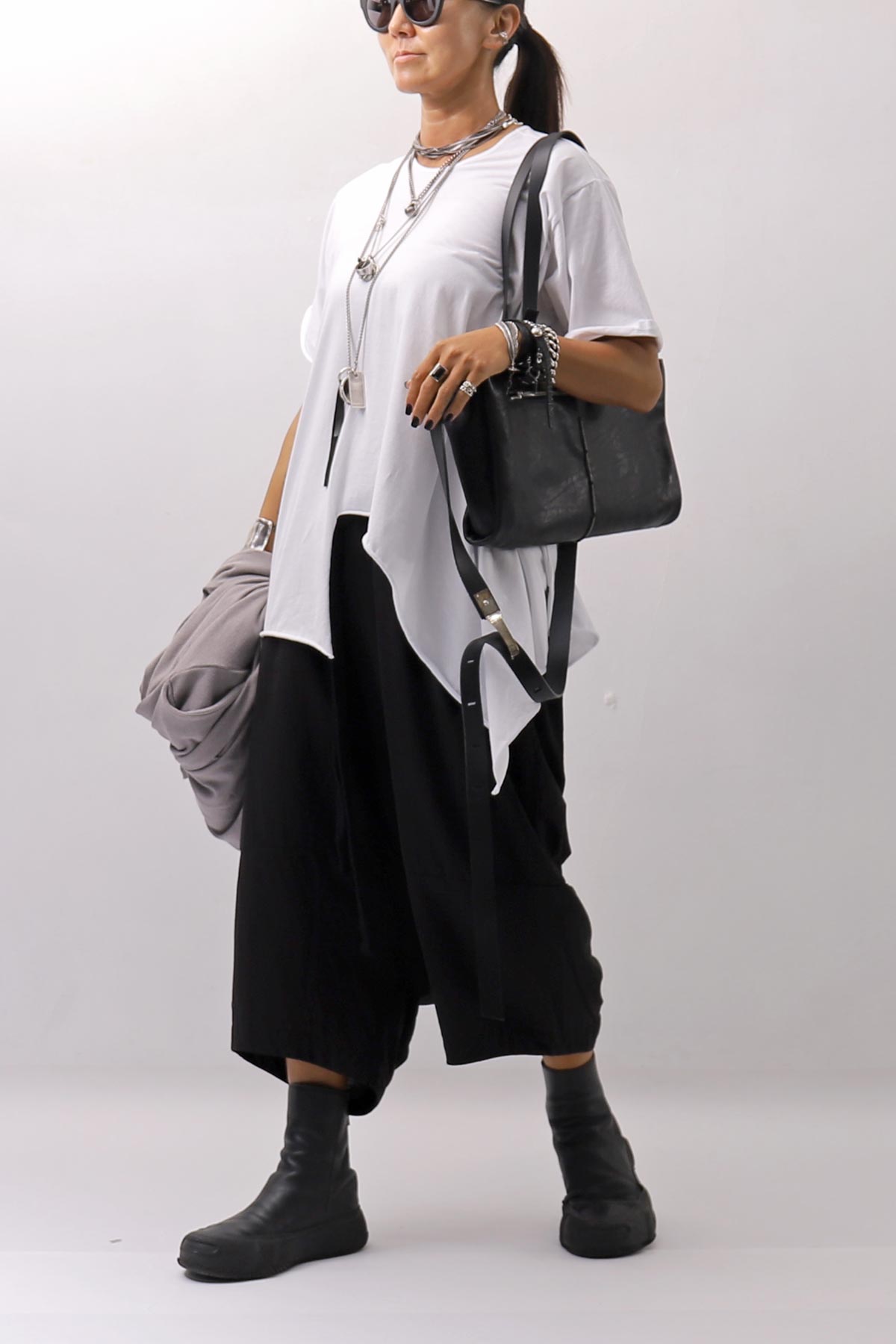 【Primordial is Primitive】 ASYMMETRY COTTON TEE 253RO_WHITE