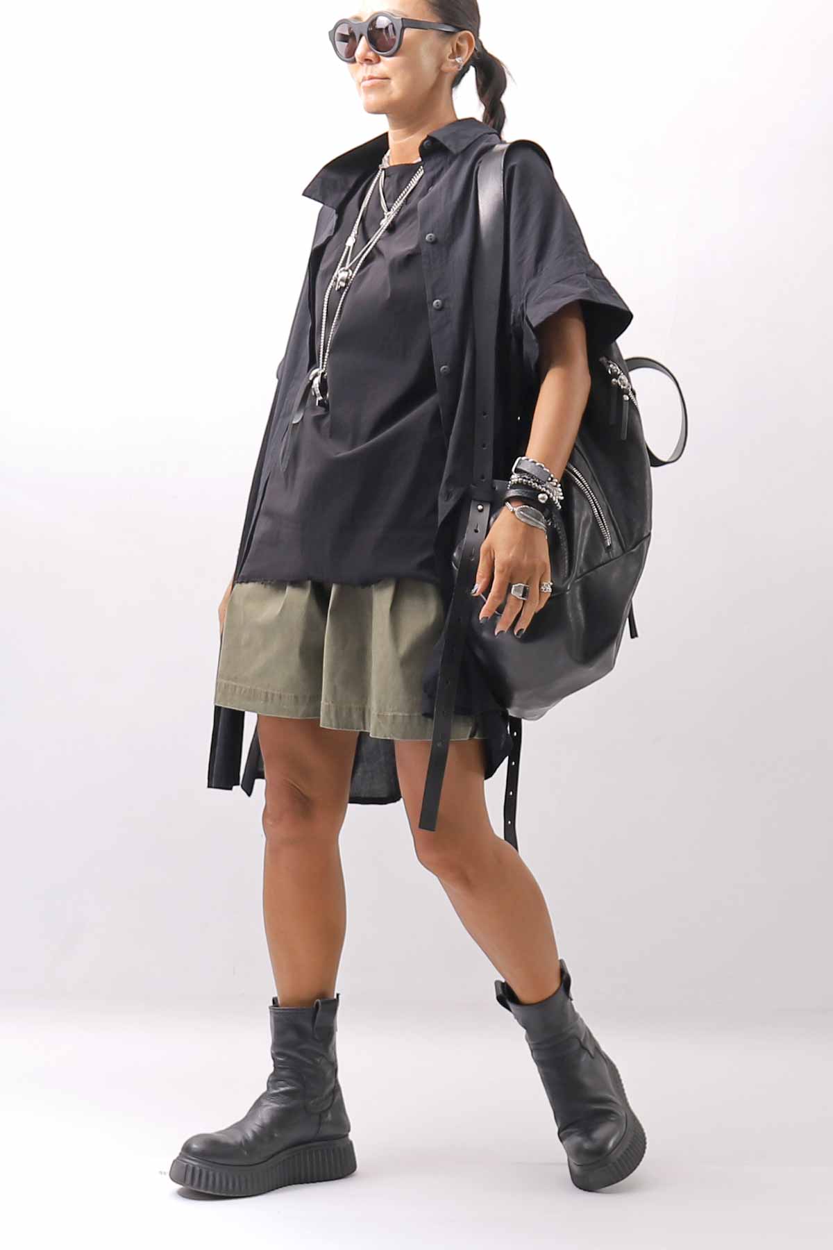 【Primordial is Primitive】 STRETCH ECO LEATHER SHORT PANTS 535AL_MILITARY