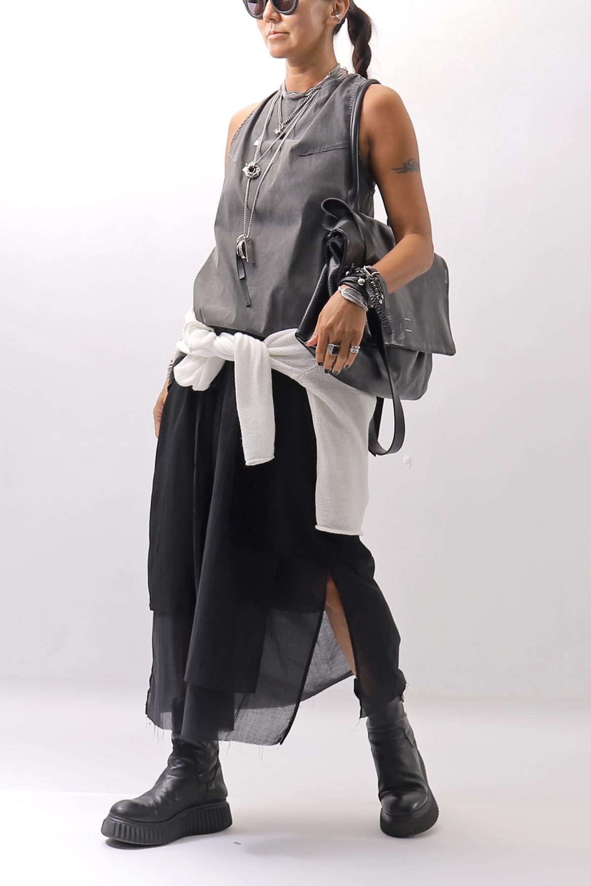 【Primordial is Primitive】 BACK CROSSED TANK TOP 413AL_GREY WASH