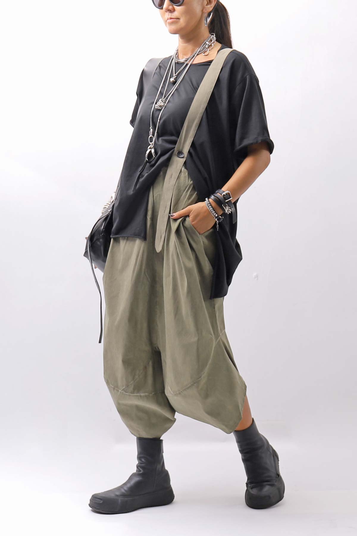 【Primordial is Primitive】 UNISEX ASYMMETRY COTTON PANTS 722AL_MILITARY