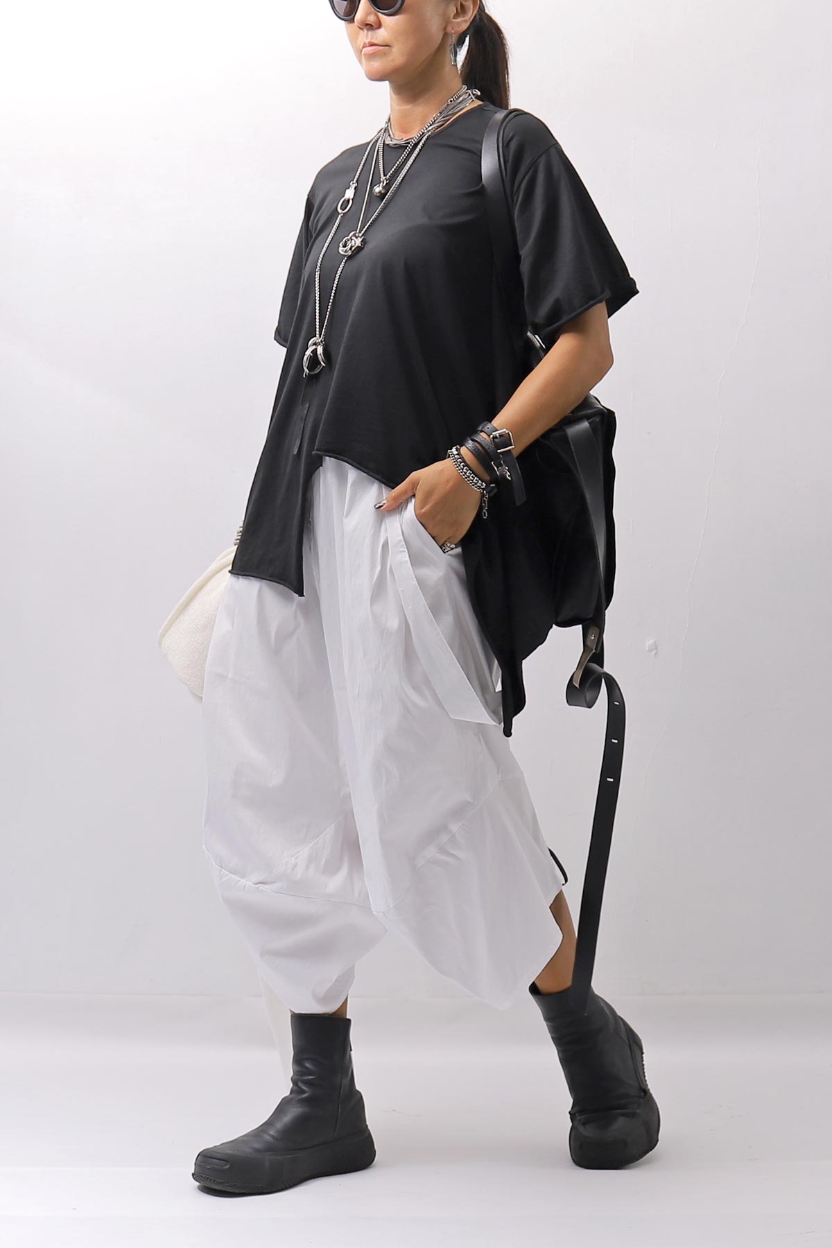【Primordial is Primitive】 UNISEX ASYMMETRY COTTON PANTS 722AL_WHITE