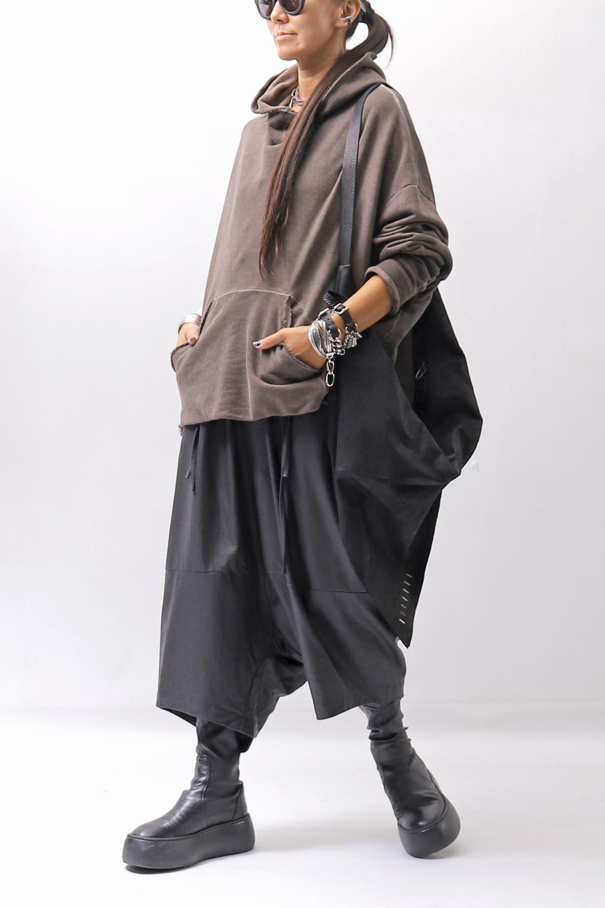 【studio b3】 UNISEX COATED LINEN＆BAMBOO BOX SARROUEL PANTS NB2123_BLACK