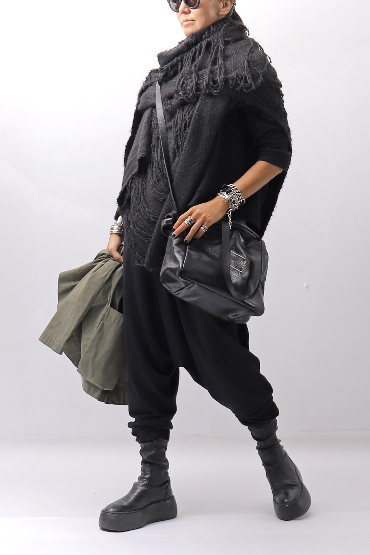 【RUNDHOLZ】 GRUNGE FRINGE SILK KNIT STOLE_BLACK