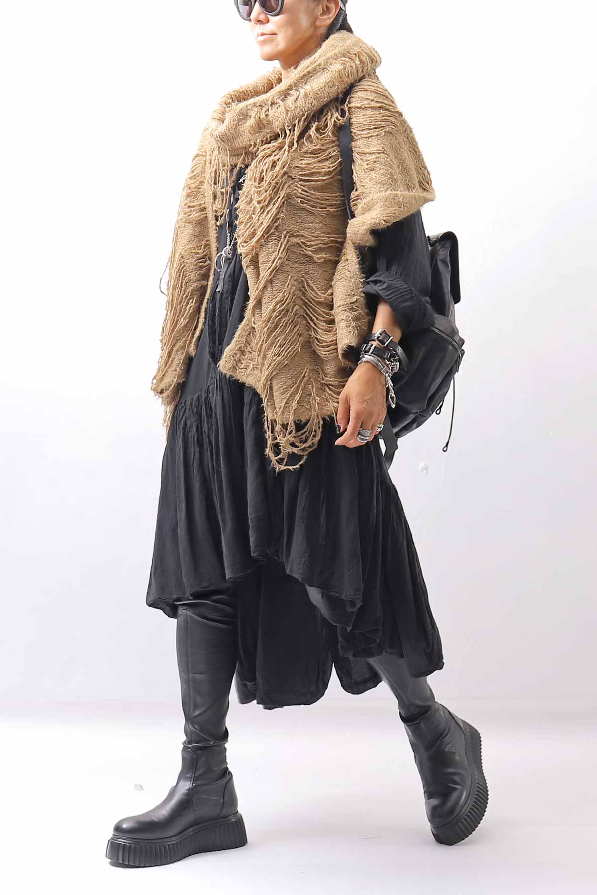 【RUNDHOLZ】 GRUNGE FRINGE SILK KNIT STOLE_DAKAR