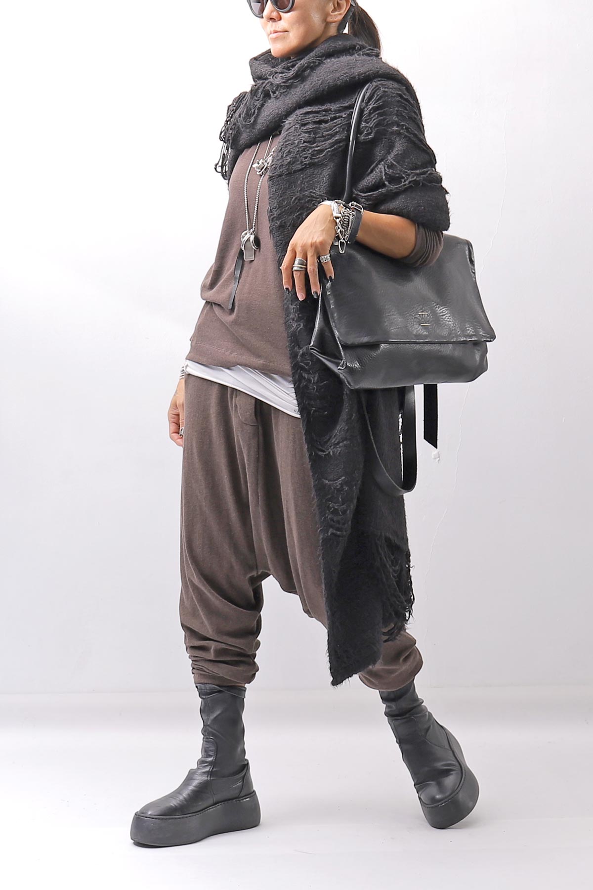 【studio b3】 UNISEX COTTON KNIT ASYMMETRIC HEM TOP SHB2235_TRUFFLE