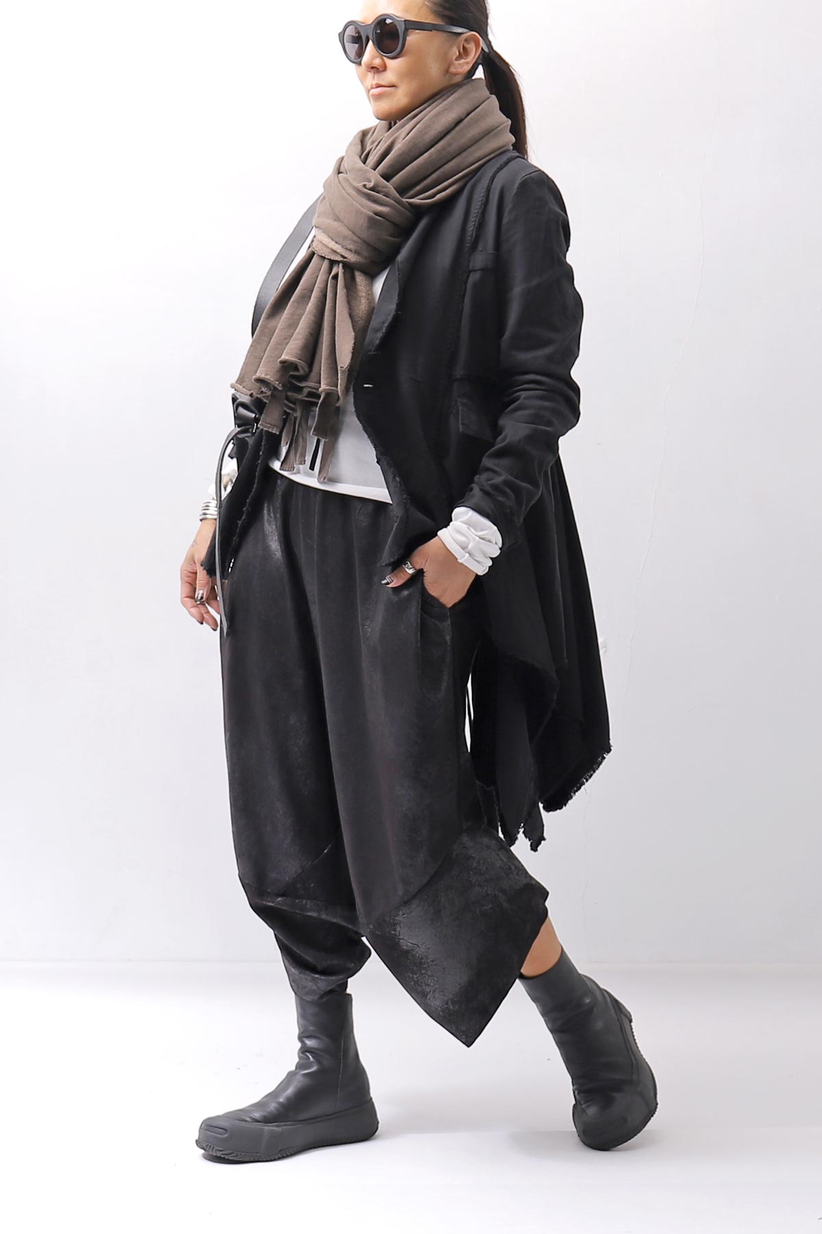 【sanctamuerte】 BACK DETACHABLE ASYMMETRY COTTON JACKET_BLACK