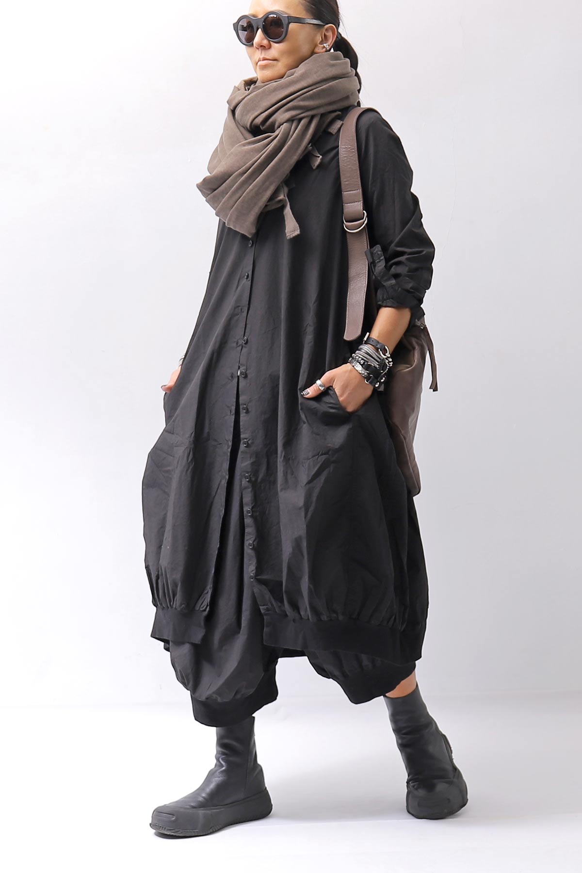 【RUNDHOLZ】 UNISEX FRONT FLAP COTTON RIB PANTS 253 0135_BLACK