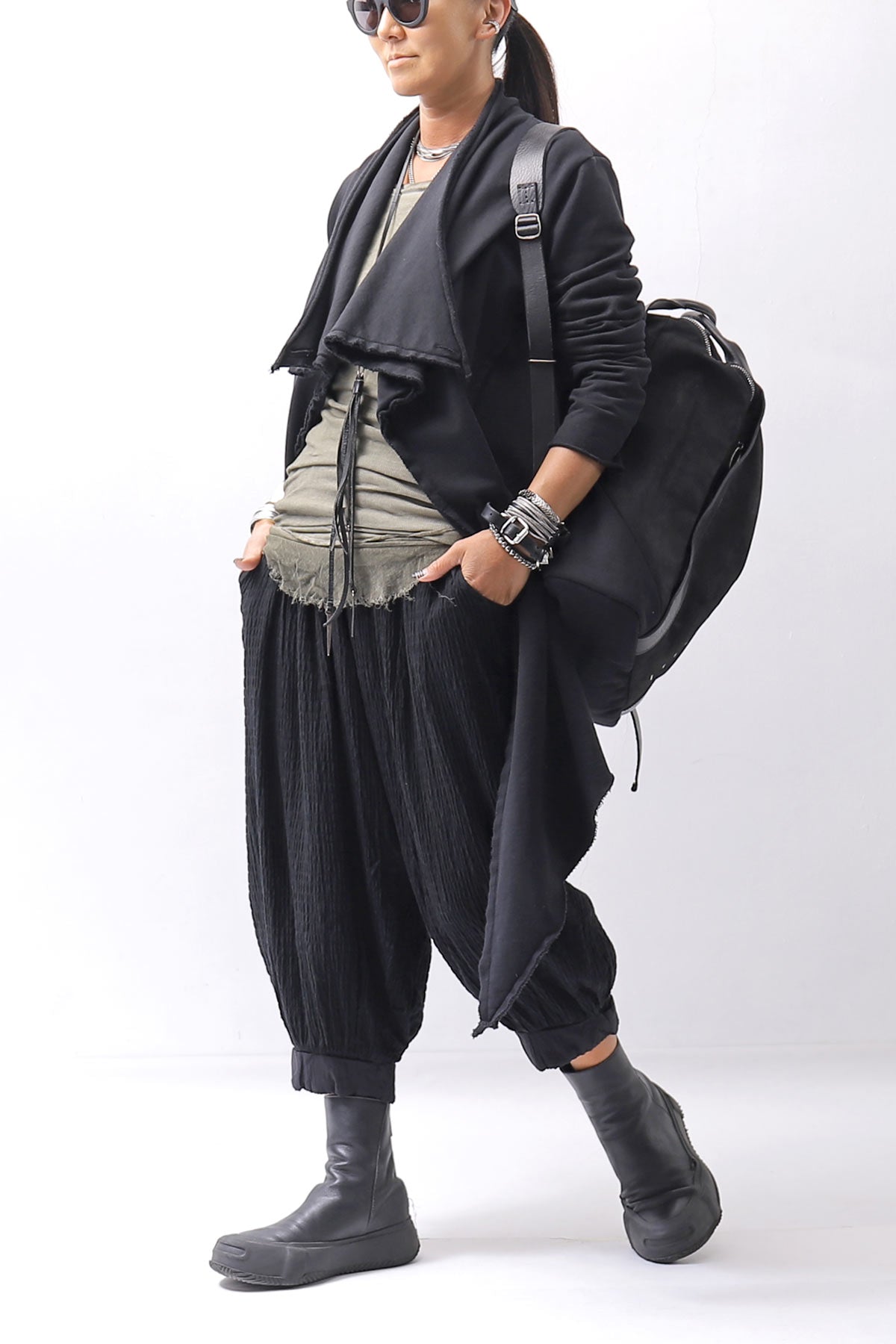 【studio b3】 UNISEX EMBOSSED MOROCCAN PANTS RBB1945_BLACK