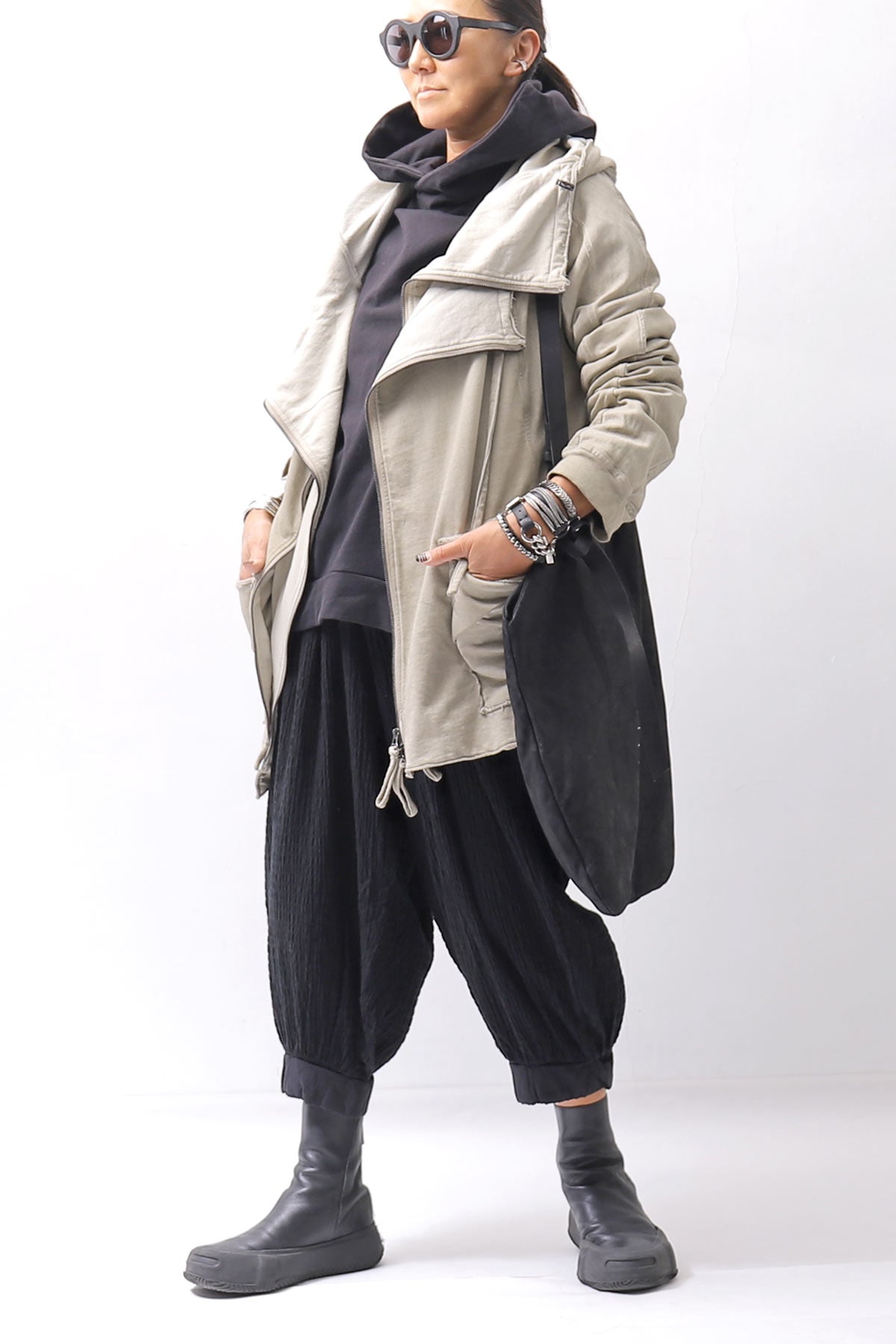 【studio b3】 UNISEX EMBOSSED MOROCCAN PANTS RBB1945_BLACK
