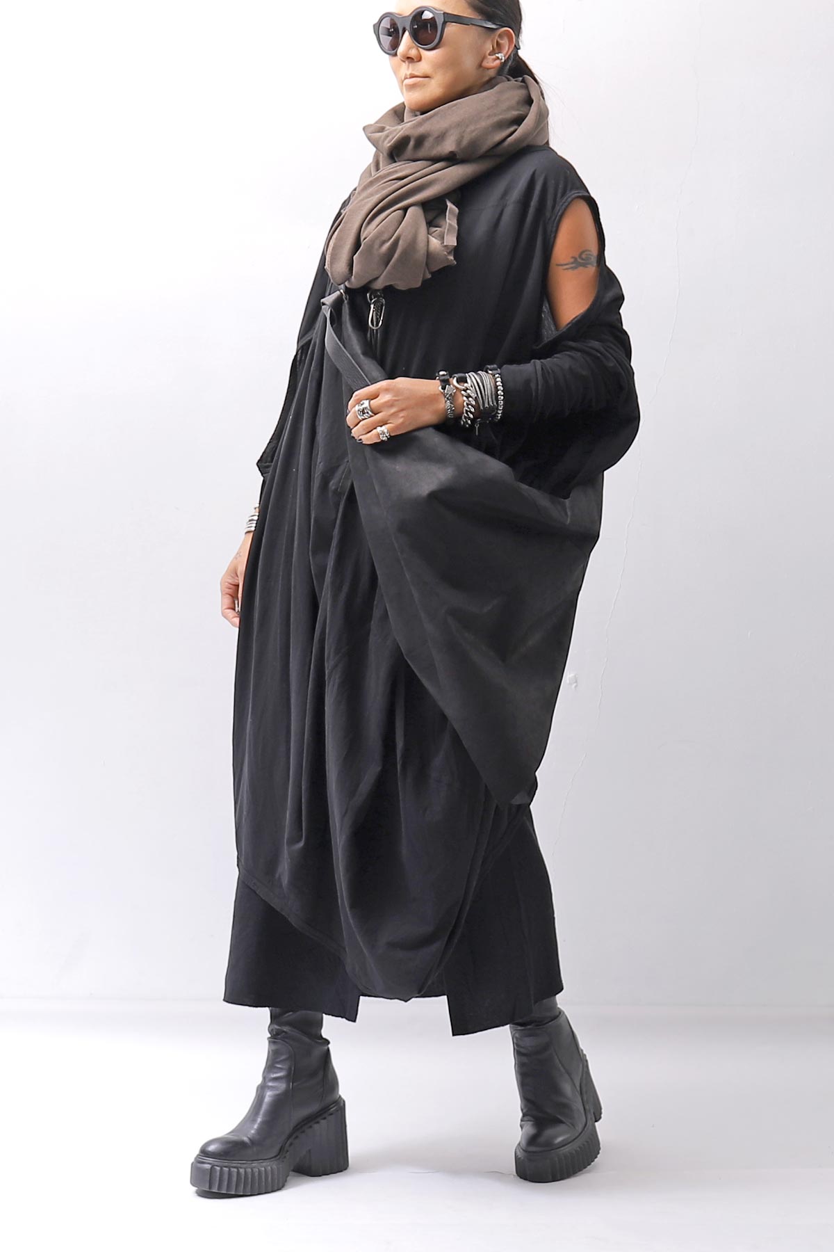 【thom/krom】 SKIN COTTON SLEEVE-LESS LONG DRESS WD58_BLACK