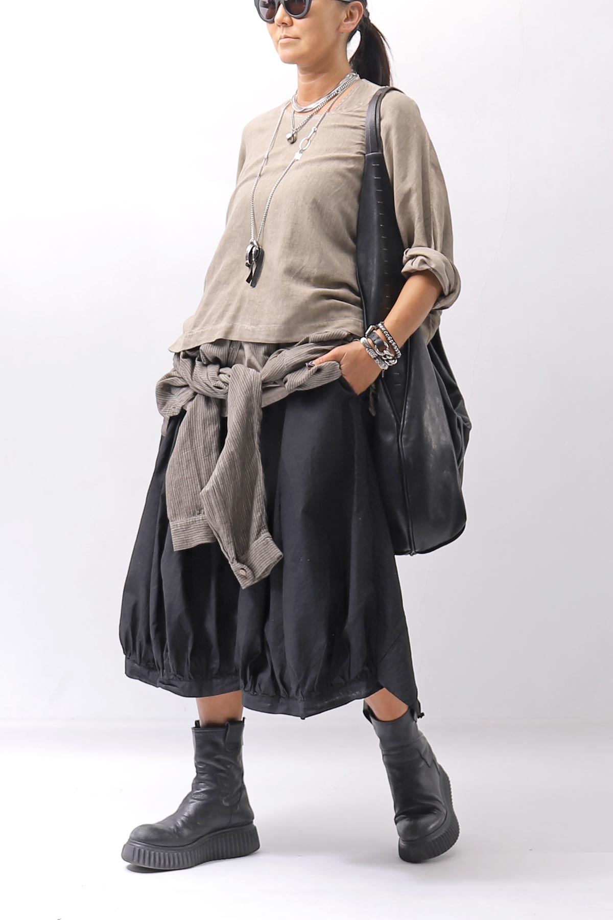 【RUNDHOLZ】 UNISEX BACK FLAP BALOON SARROUEL PANTS _BLACK GLOSS
