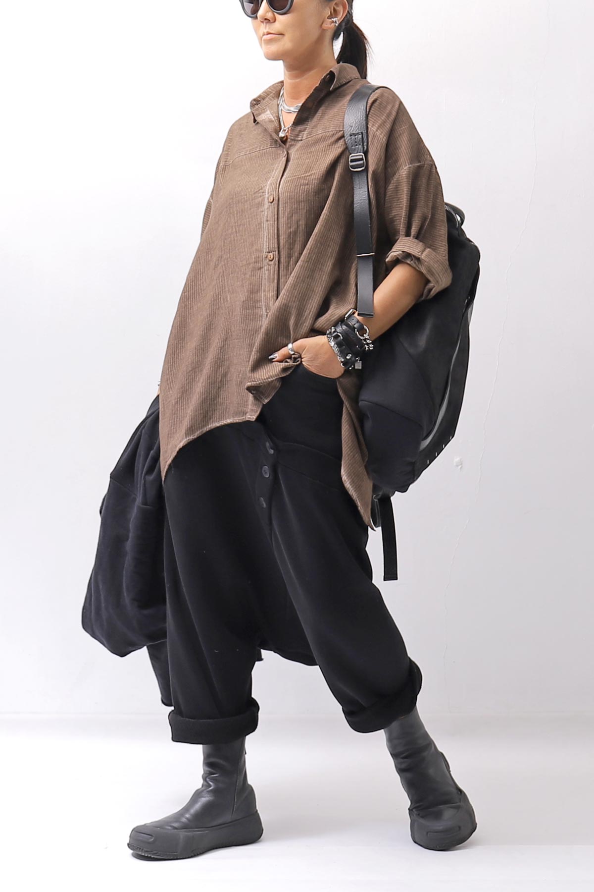 【studio b3】 OVERSIZED BACK BUTTON SHIRT TOP NB2070_COPPER OLD DYE