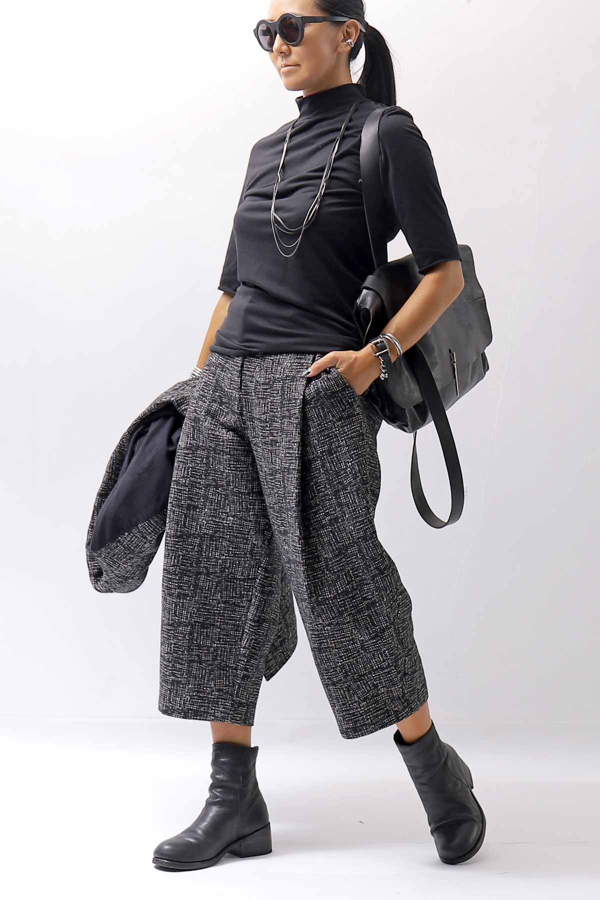 【NOSTRASANTISSIMA】 UNISEX TWEED FRONT TUCK PANTS P118_TWEED BLACK