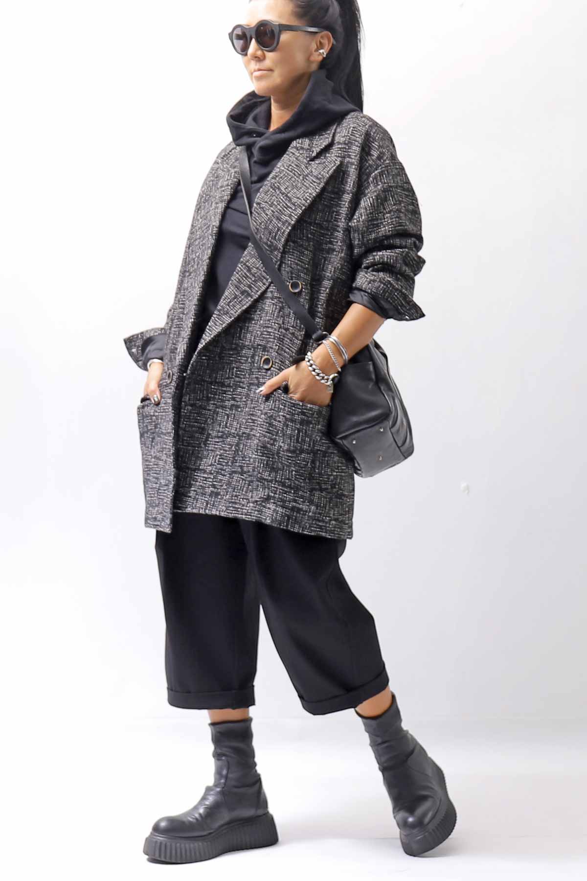 【NOSTRASANTISSIMA】 UNISEX OVERSIZED TWEED DOUBLE BUTTON JACKET J116_TWEED BLACK