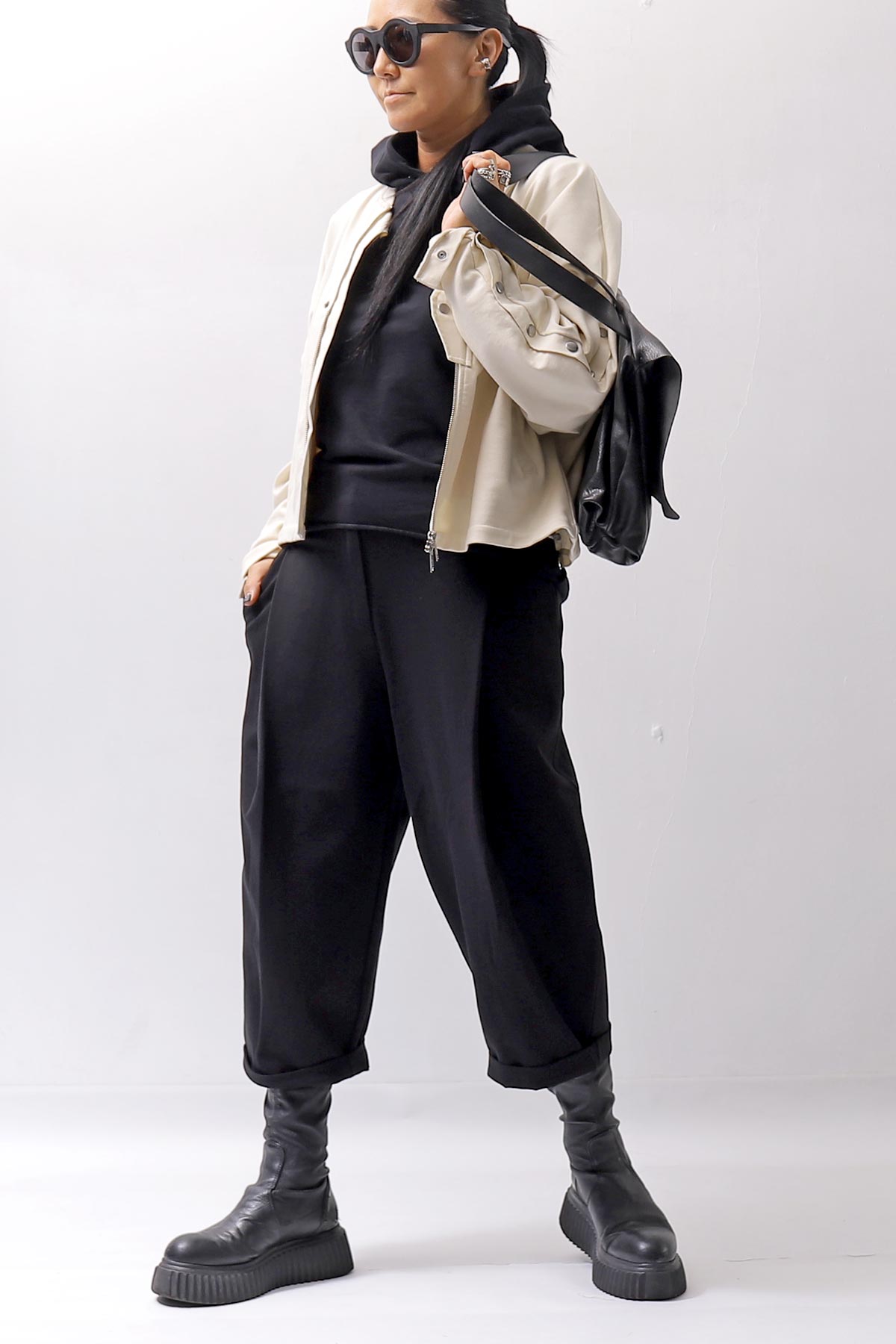 【NOSTRASANTISSIMA】 UNISEX STRETCH FRONT TUCK PANTS P118_BLACK