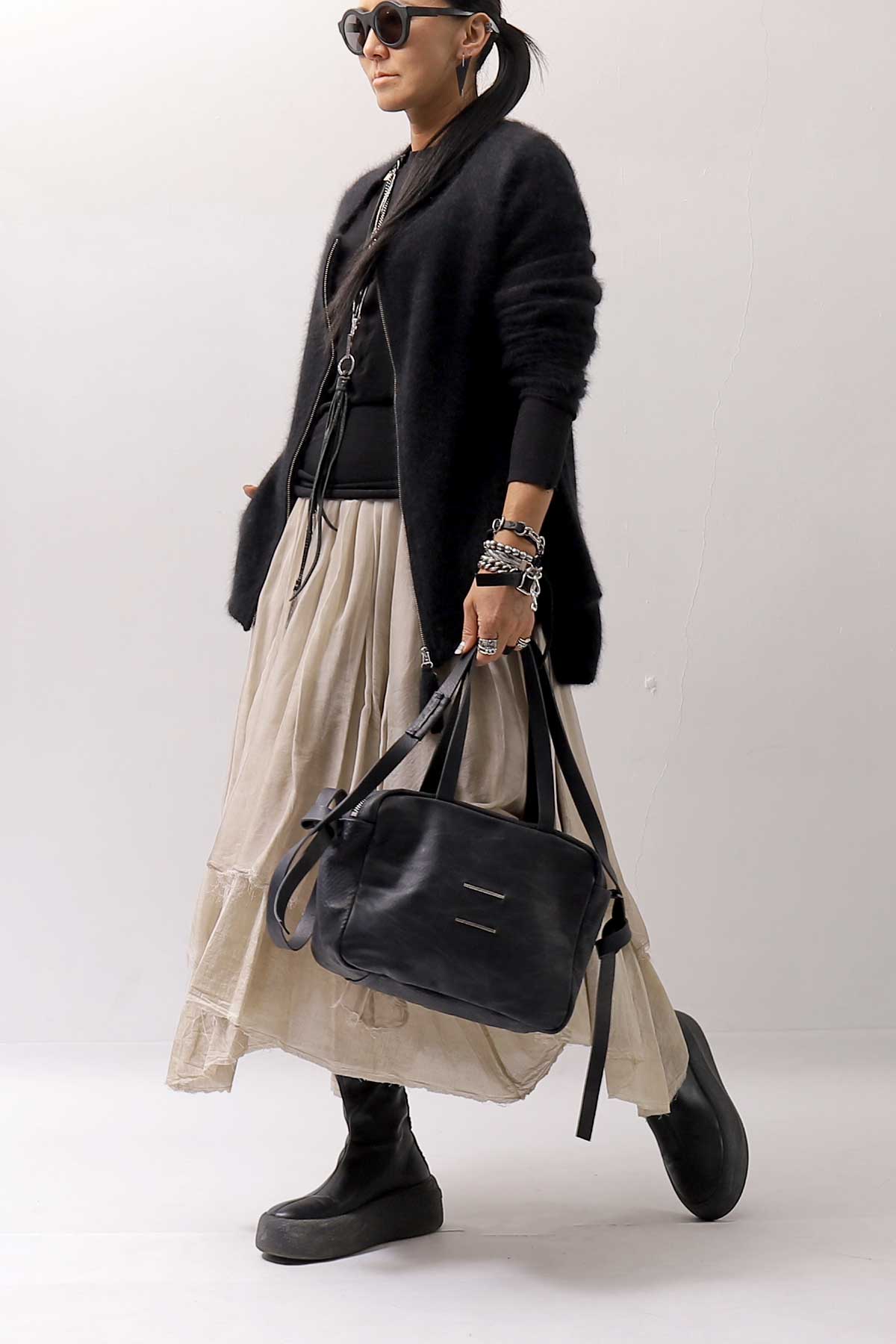 【sanctamuerte】 LAYERED ASYMMETRY SKIRT SM33_SAND SHELL